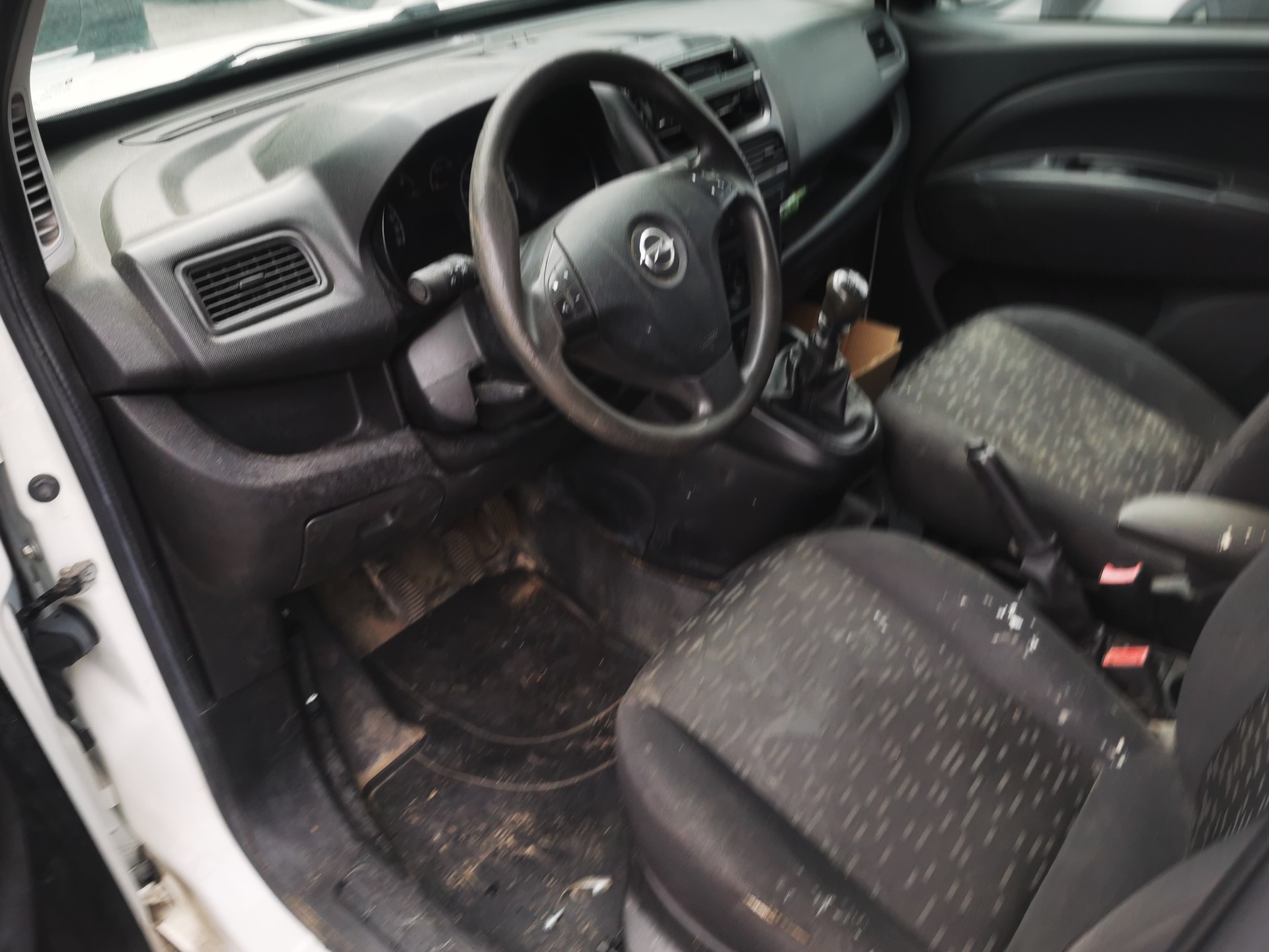 OPEL Combo 1.4i 2.2 L1H1-image-9