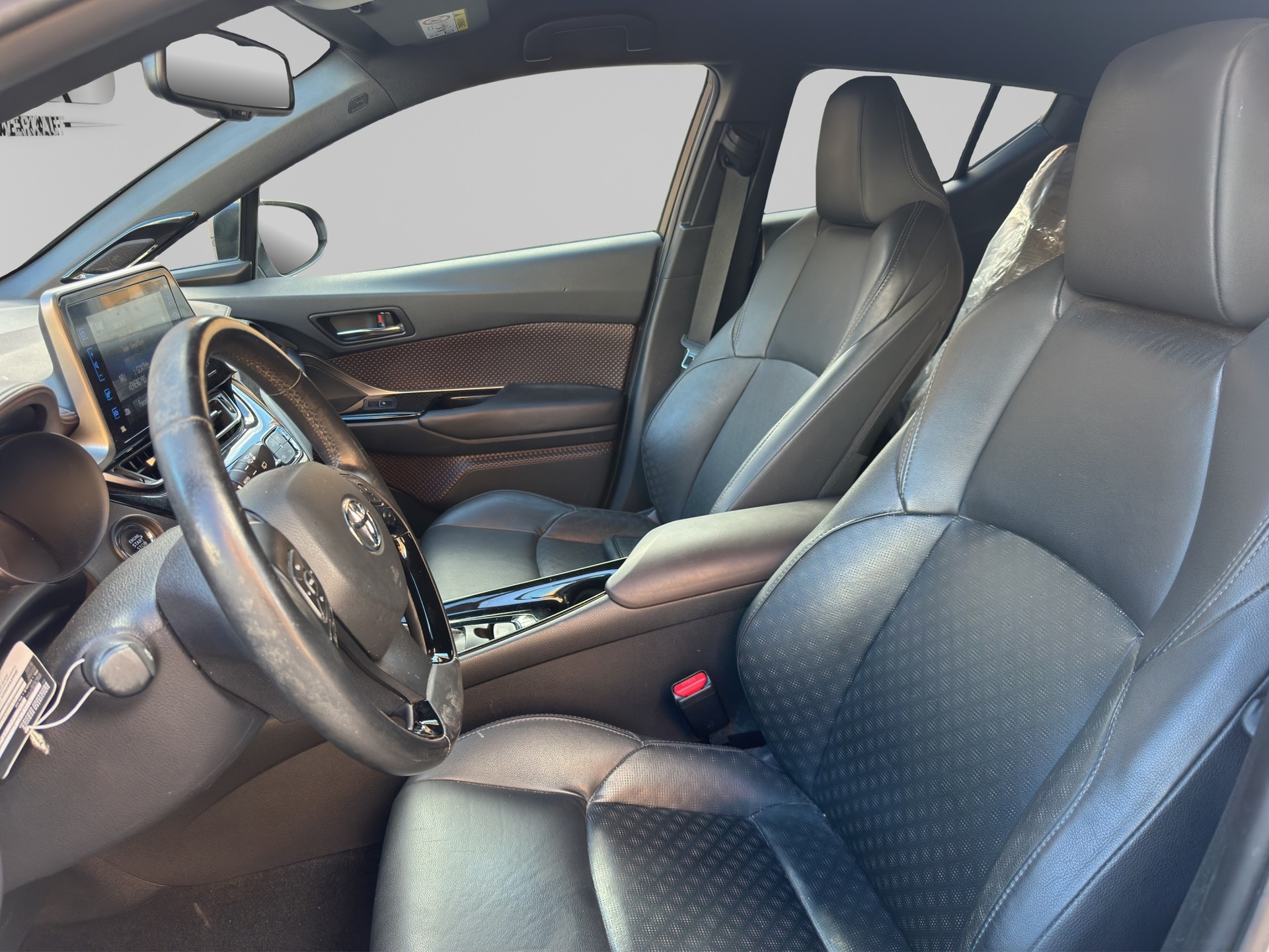 TOYOTA C-HR 1.2 Turbo Premium 4WD Multidrive S-image-8