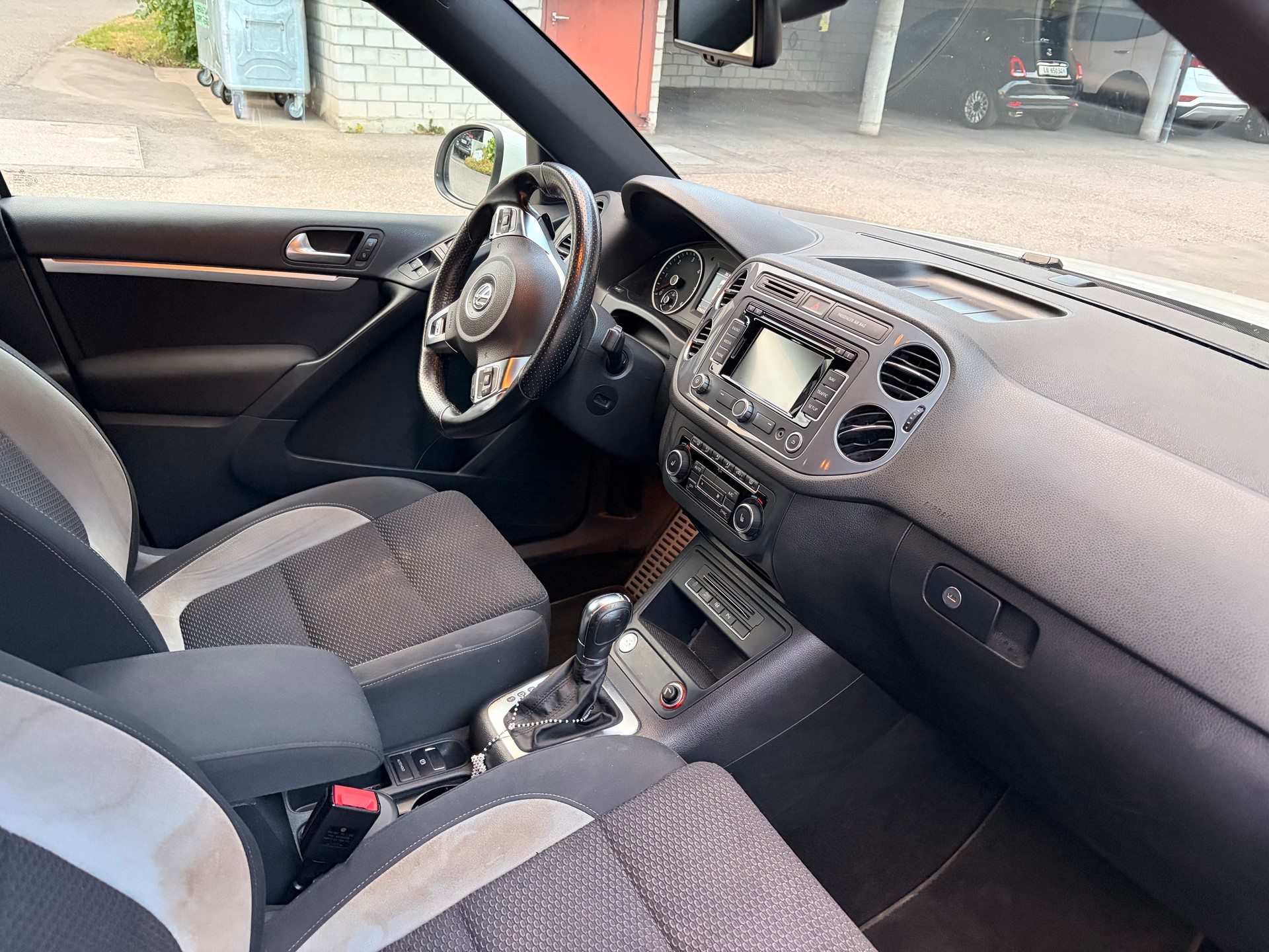VW 2.0 TDI BMT 177 R-L.Design DSG-image-4