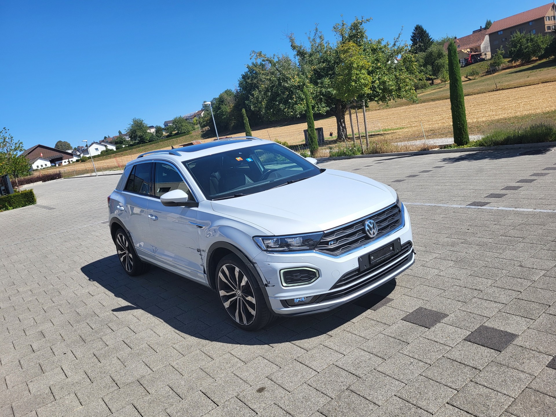 VW T-Roc 2.0 TSI R-Line Sport DSG 4Motion-image-3