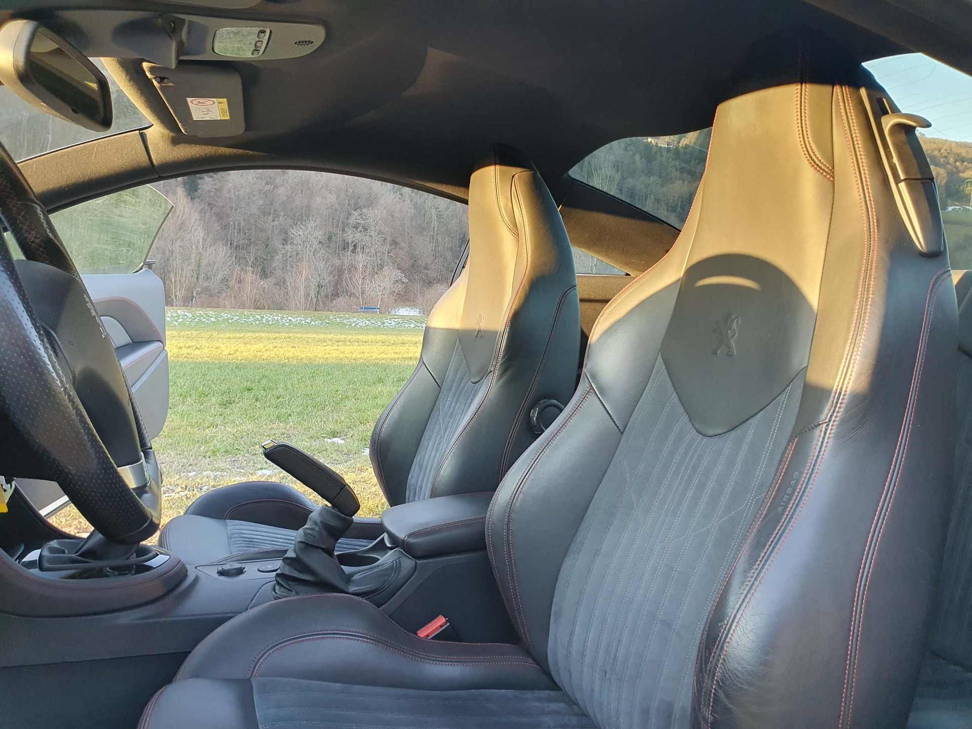 PEUGEOT RCZ 1.6 200PS Turbo-image-9