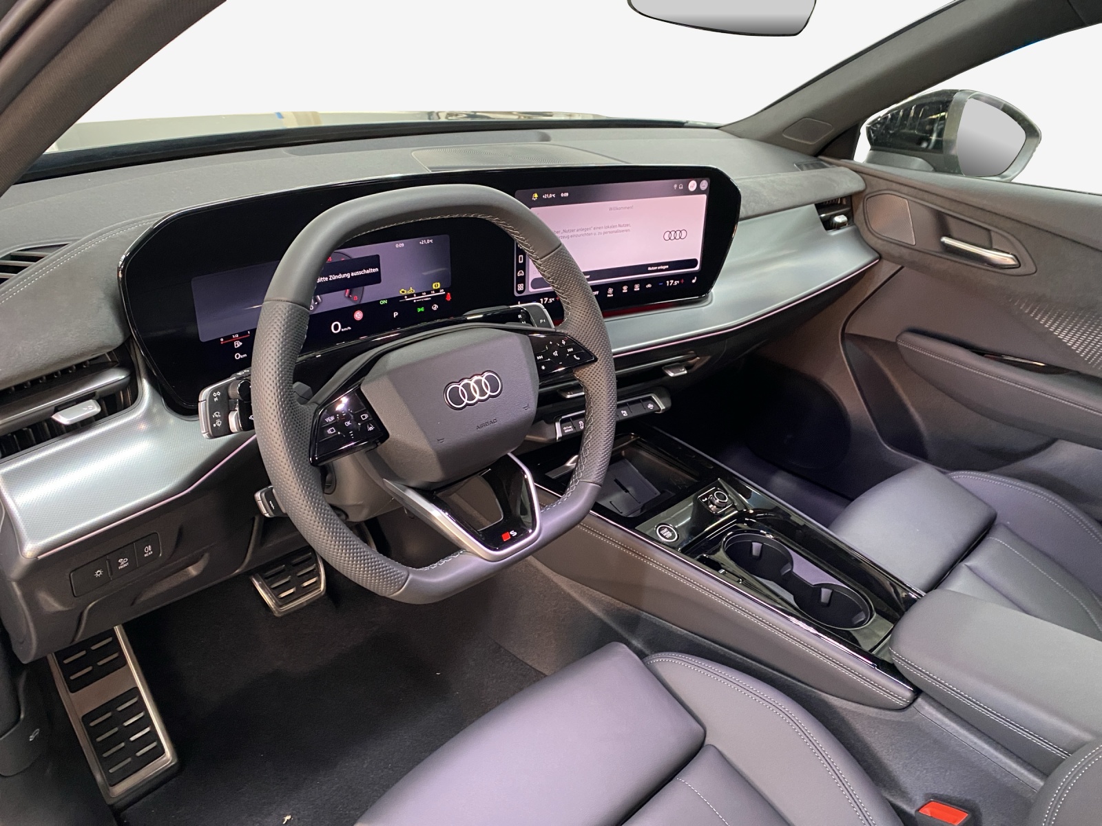 AUDI Q3 Sportback TFSI quattro 195 kW S tronic-image-15
