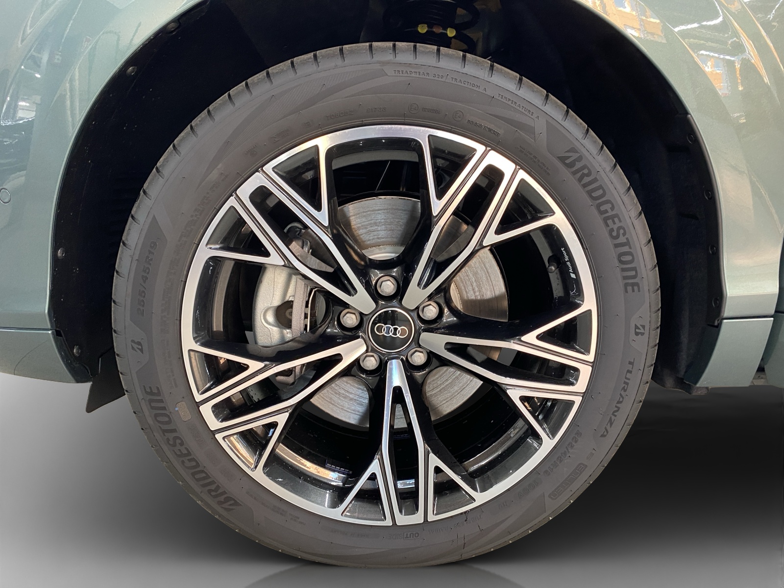 AUDI Q3 Sportback TFSI quattro 195 kW S tronic-image-14
