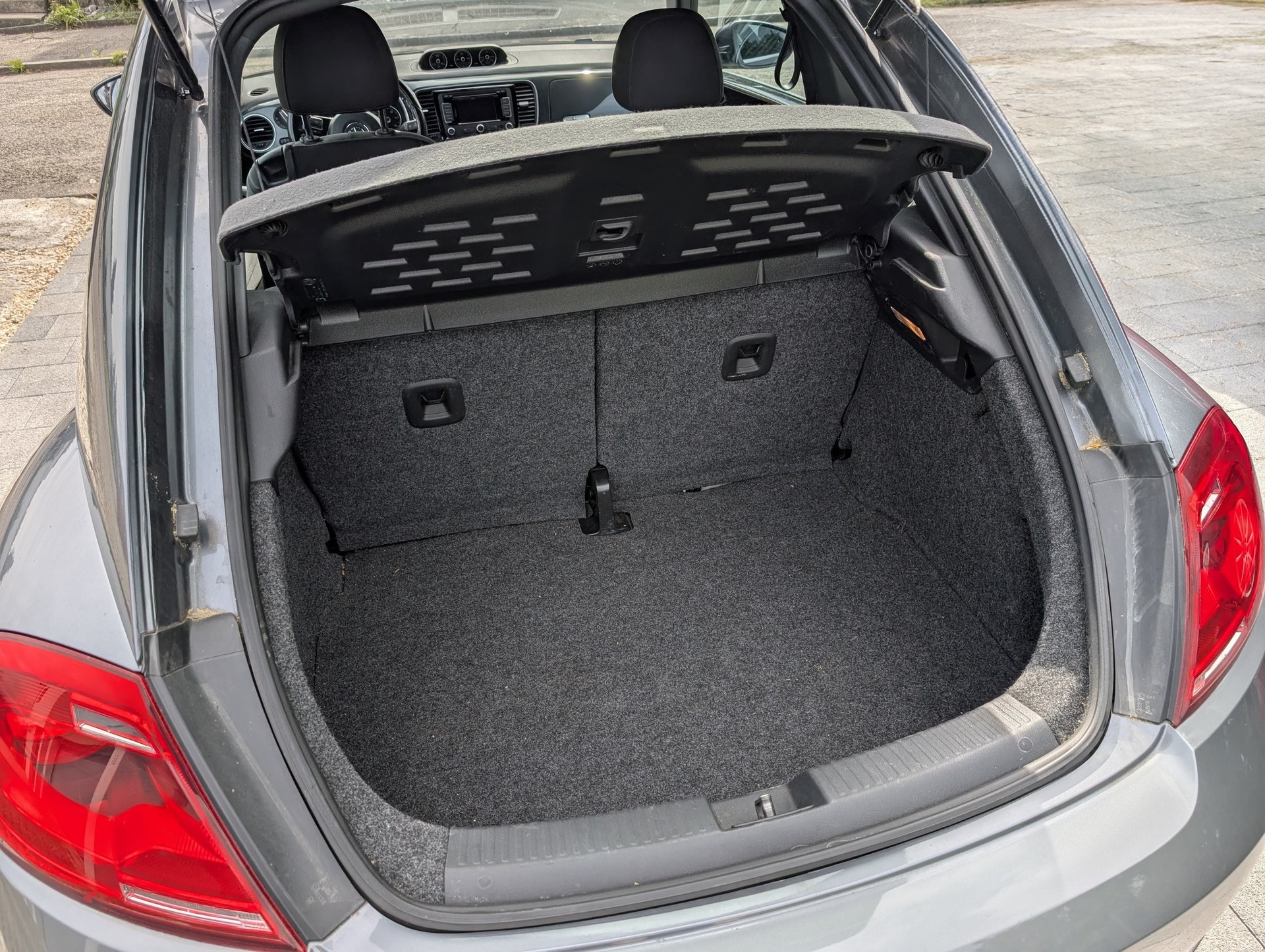 VW Beetle 1.4 TSI Sport-image-9