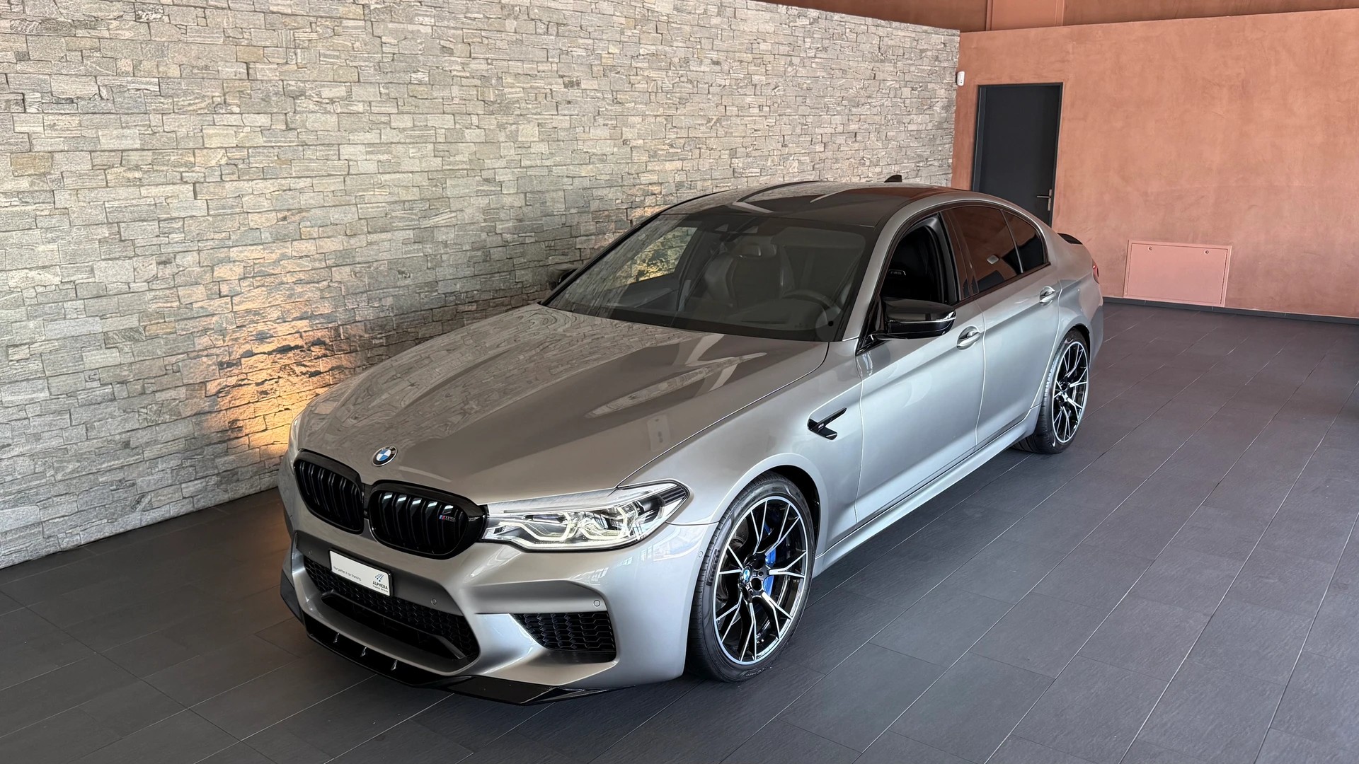 BMW M5 xDrive Competition Drivelogic-image-2