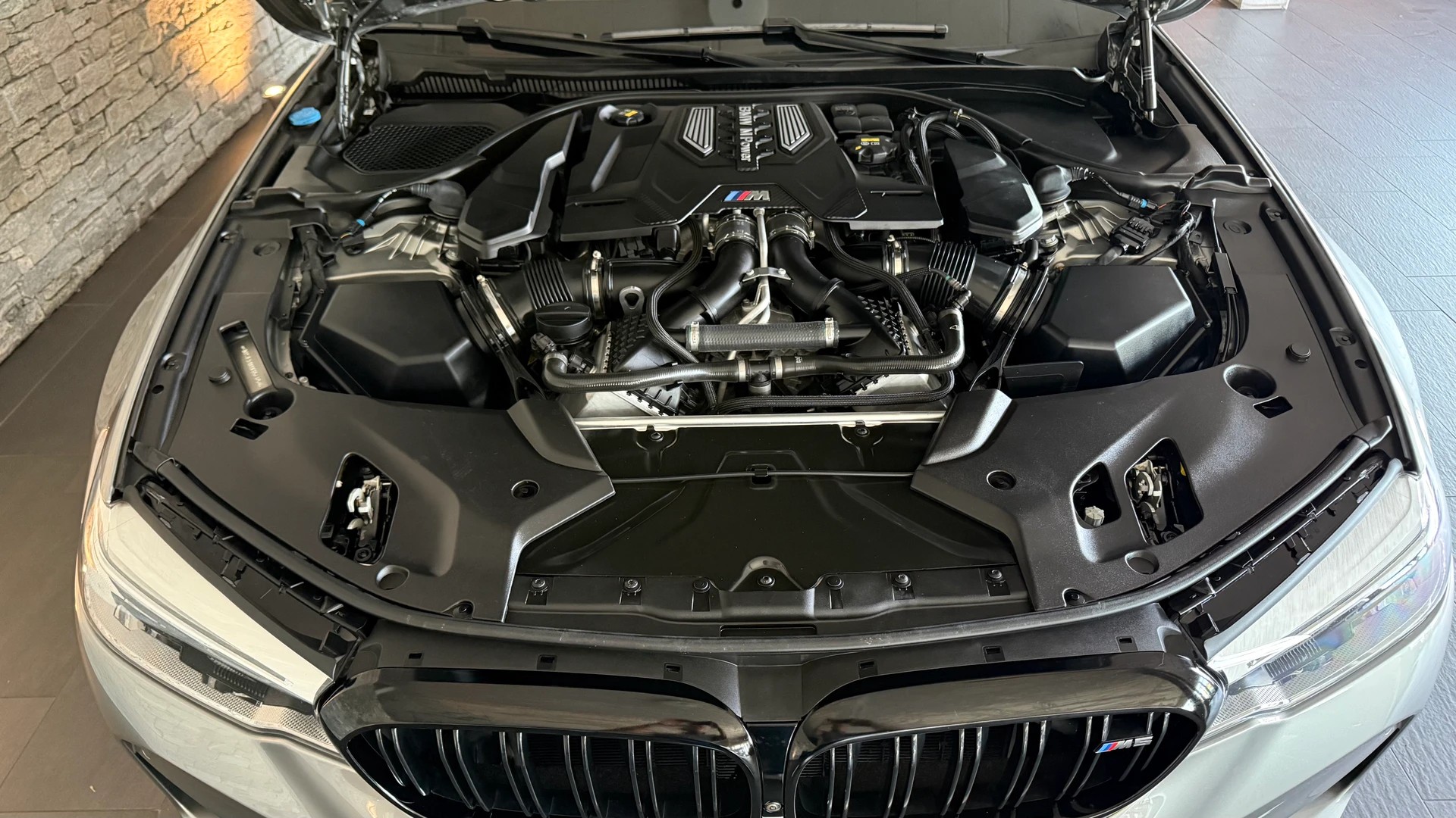 BMW M5 xDrive Competition Drivelogic-image-25