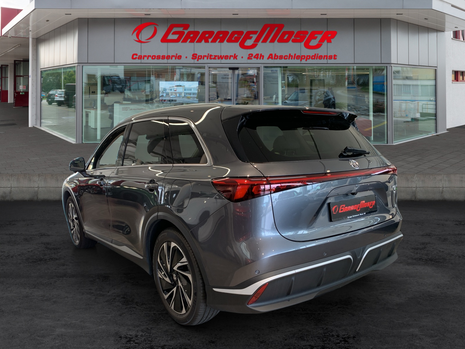 MG S6 EV 77 kWh Luxury 4WD-image-3
