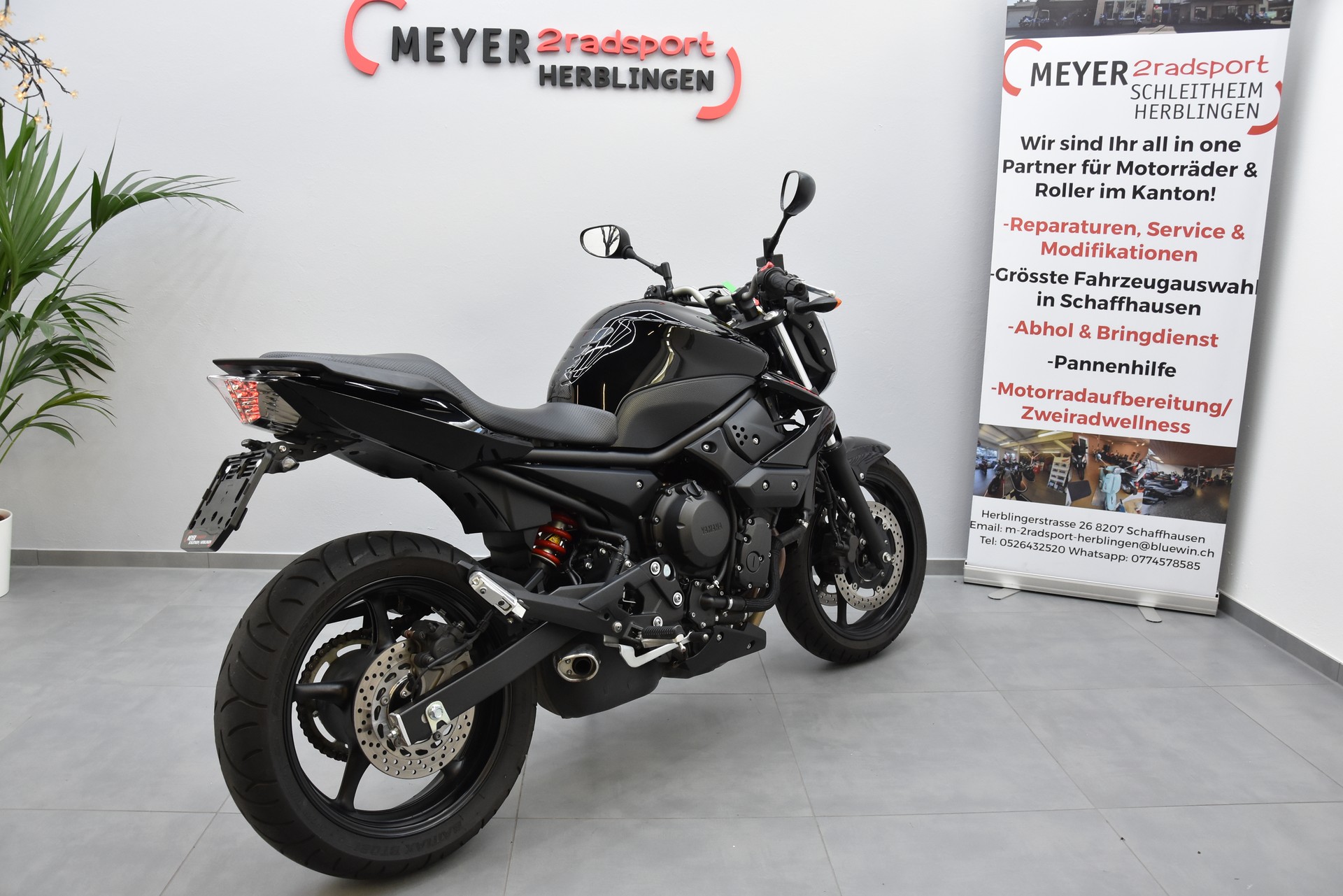 YAMAHA XJ 6 N ABS-showroom-element-2