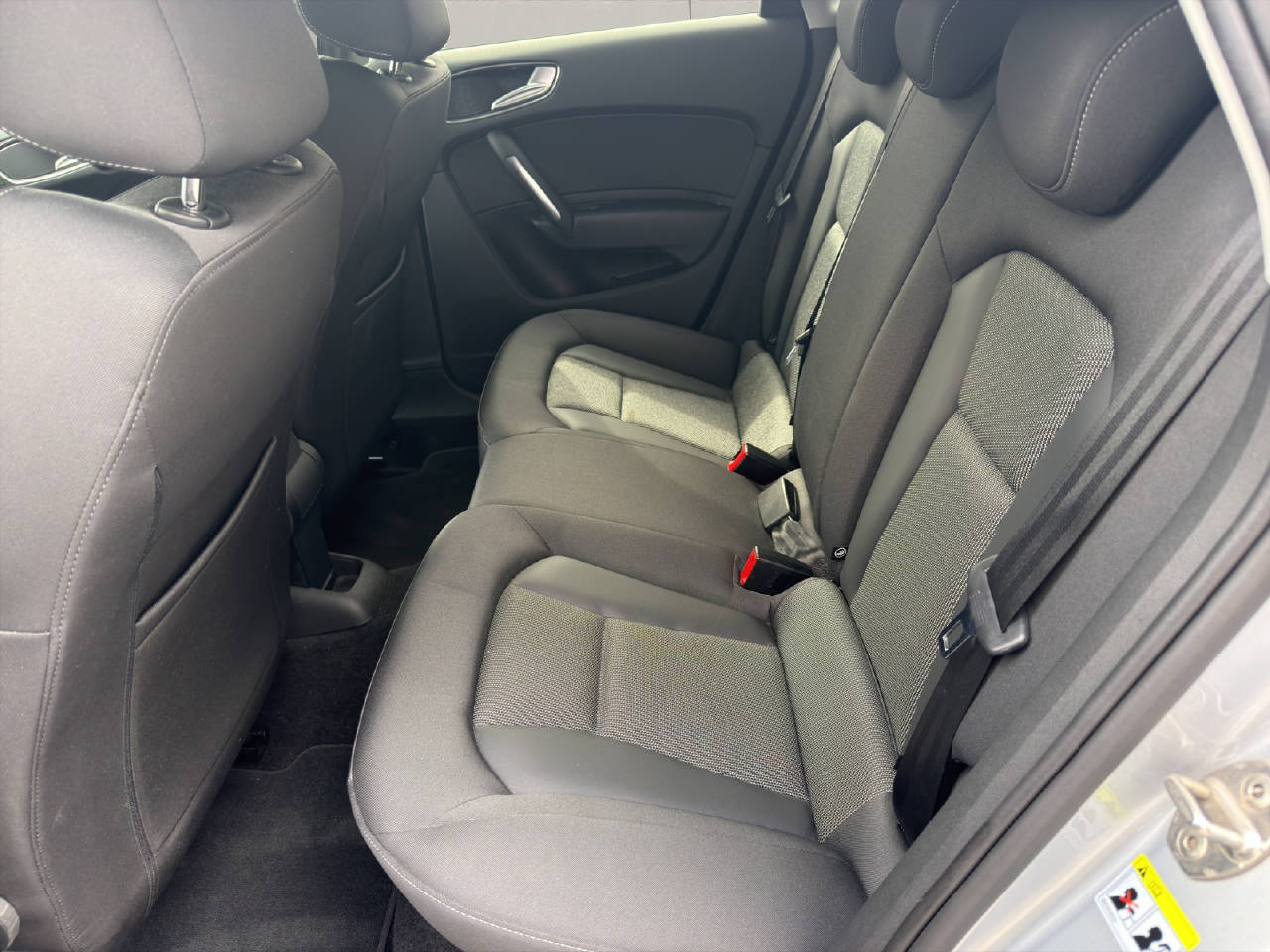 AUDI A1 Sportback 1.0 TFSI S-LINE-image-5