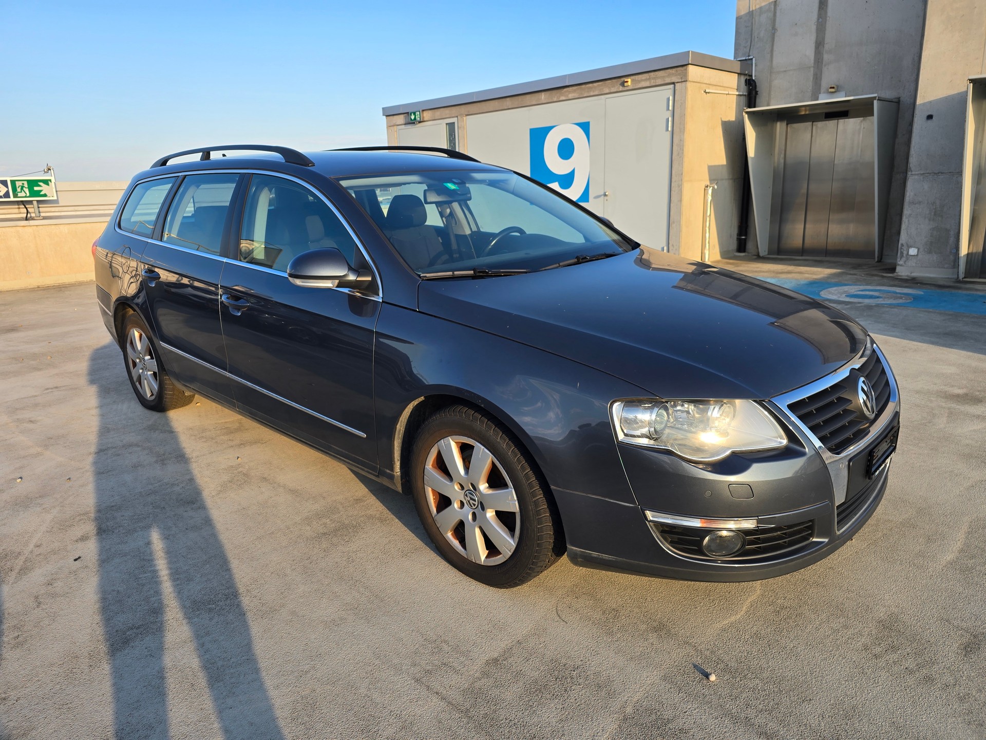 VW Passat Variant 2.0 TDI Comfortline DSG-image-0