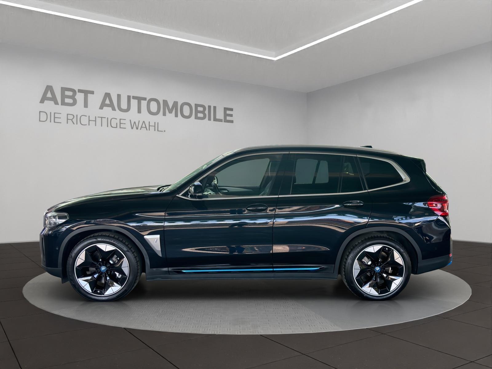 BMW iX3 E-Motor-showroom-element-2