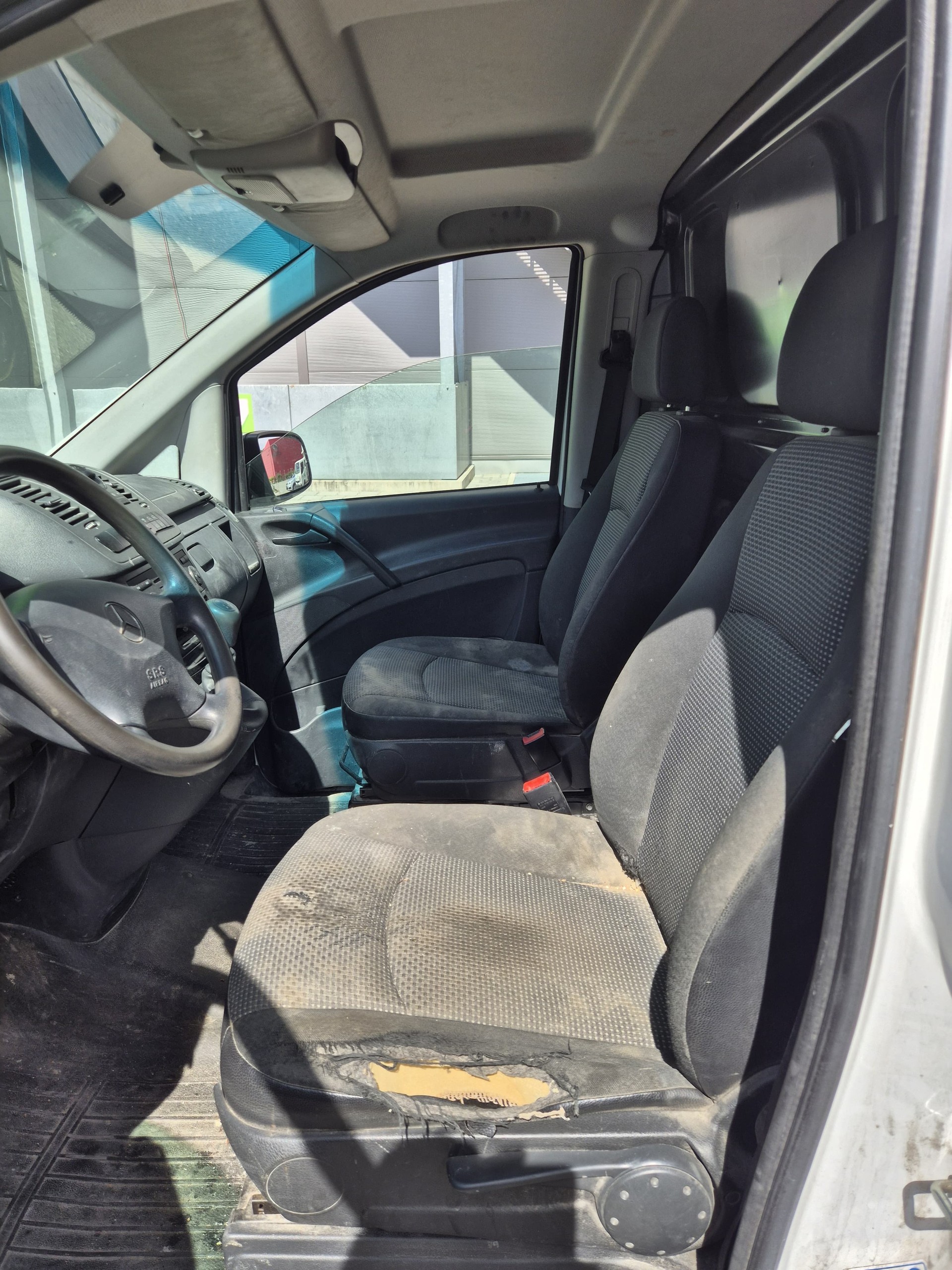 MERCEDES-BENZ Vito 113 CDI Mixto EL-image-8