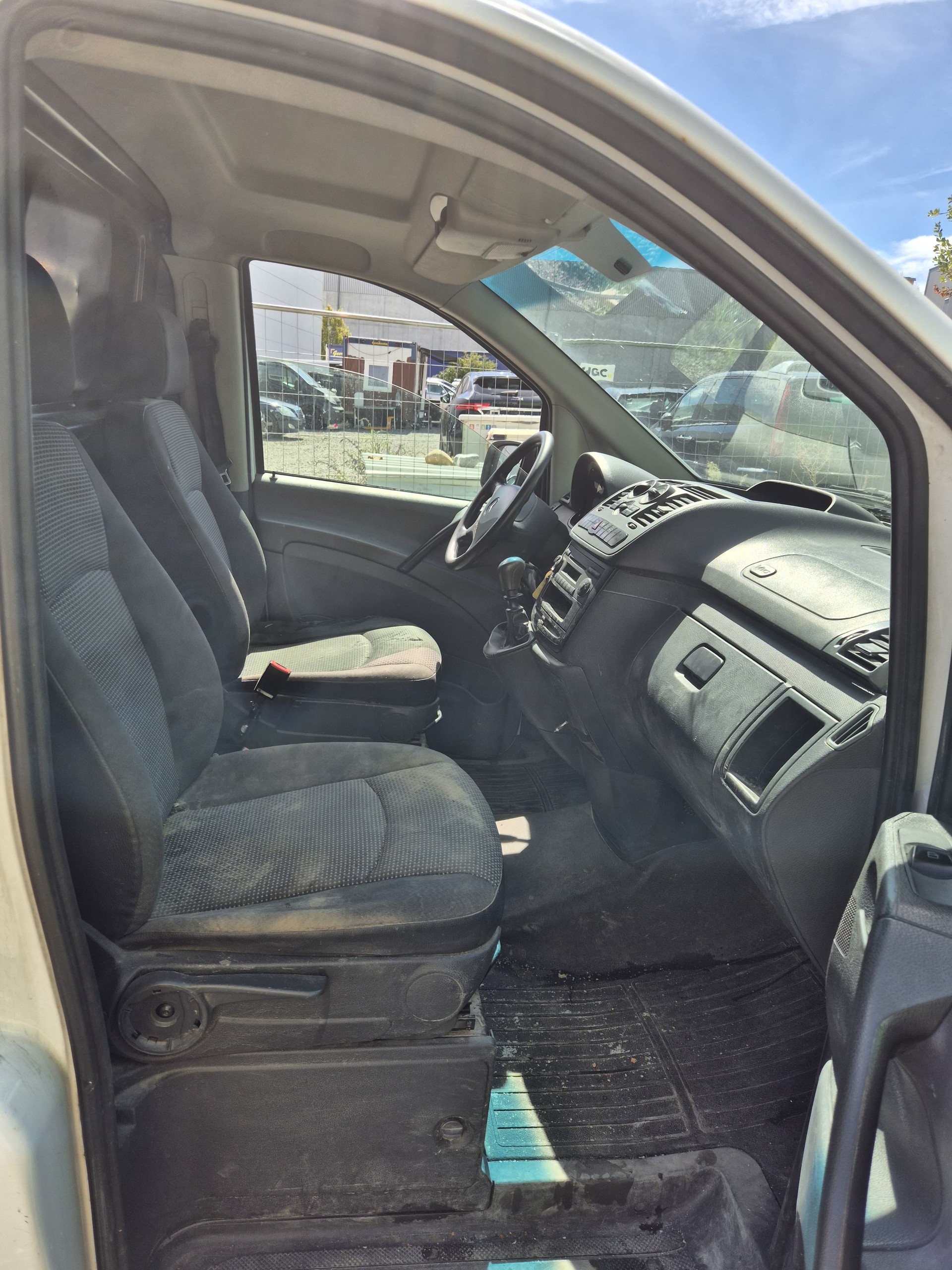 MERCEDES-BENZ Vito 113 CDI Mixto EL-image-7
