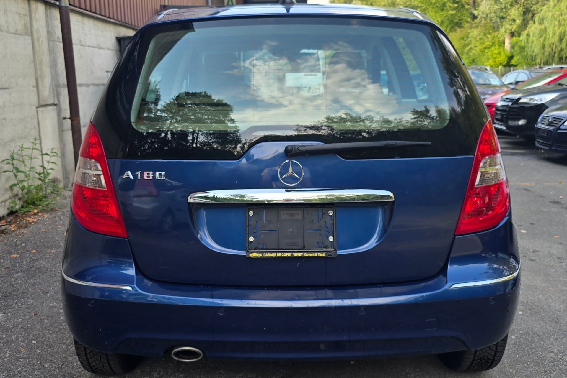 MERCEDES-BENZ A 180 Style Autotronic-image-4