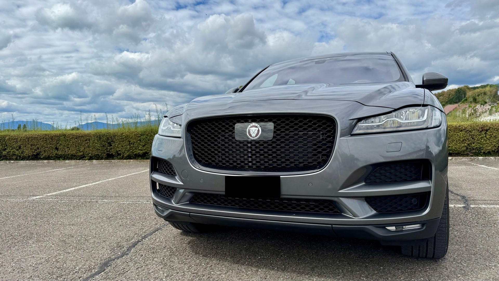 JAGUAR F-Pace 2.5 T 250 Prestige AWD-image-0