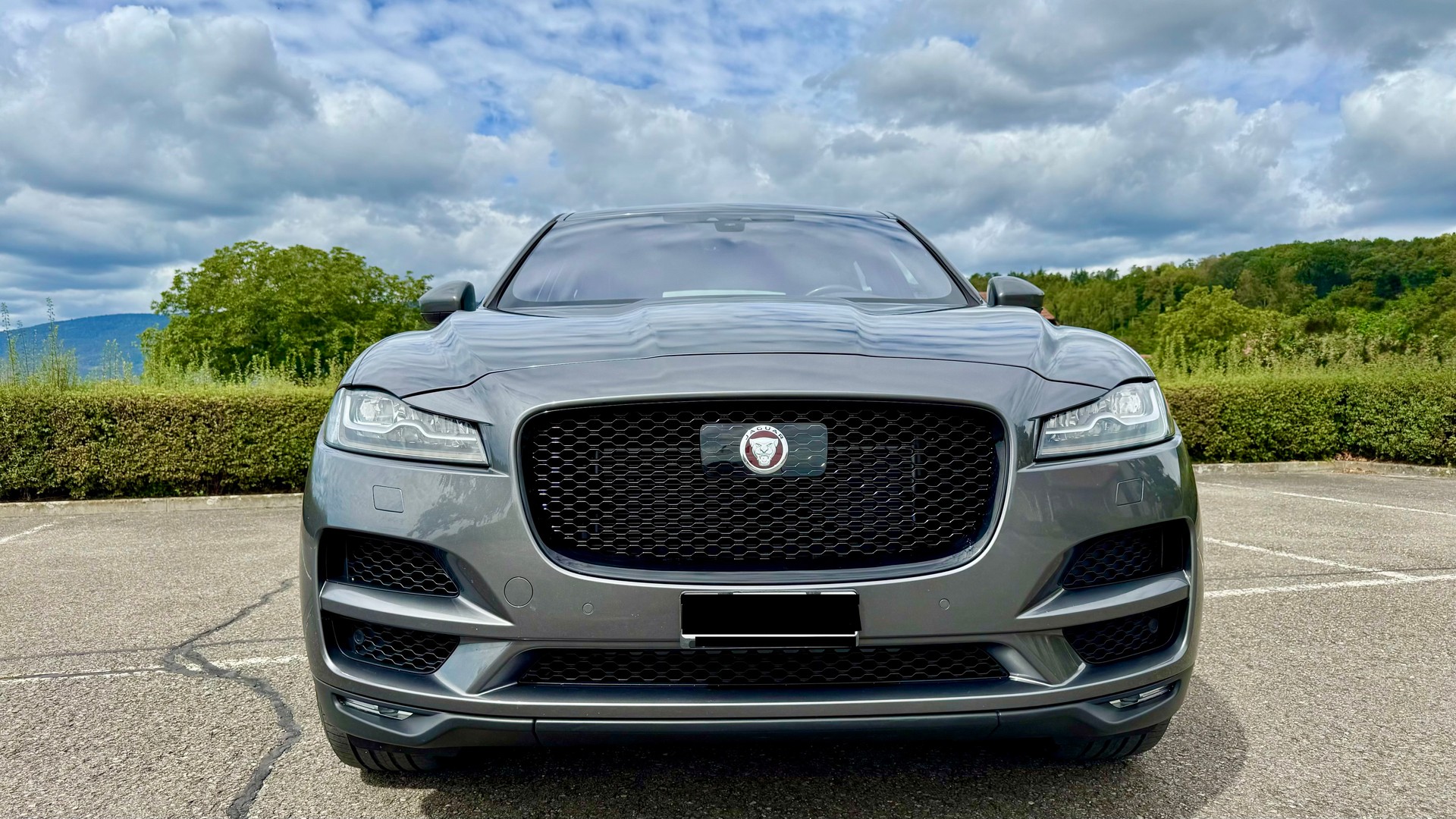 JAGUAR F-Pace 2.5 T 250 Prestige AWD-image-1