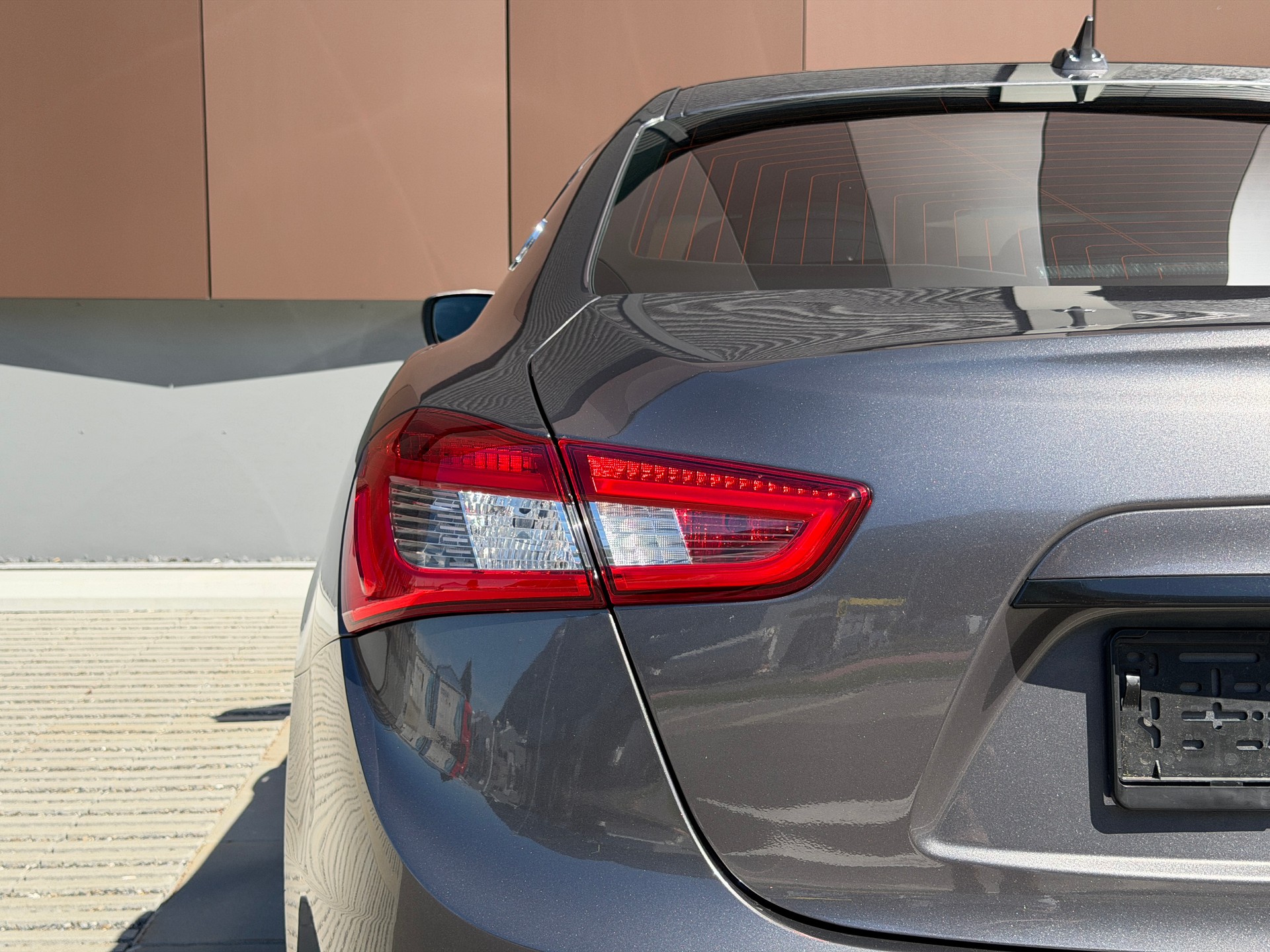MASERATI Ghibli D 3.0 V6 Automatica *Frisch ab MFK+Service*-image-7