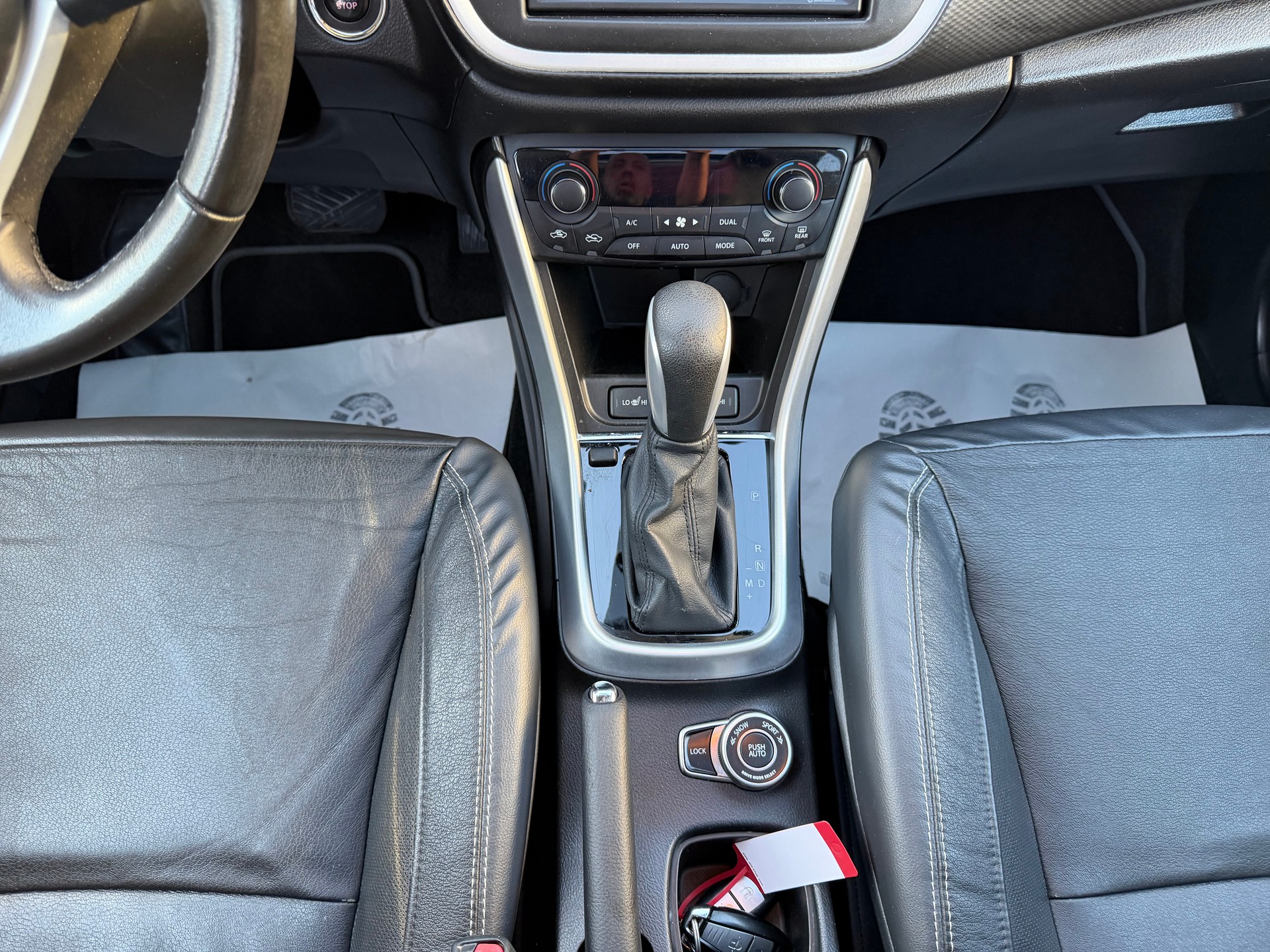 SUZUKI SX4 S-Cross 1.6 TD PizSulai 4WD TCSS-image-13