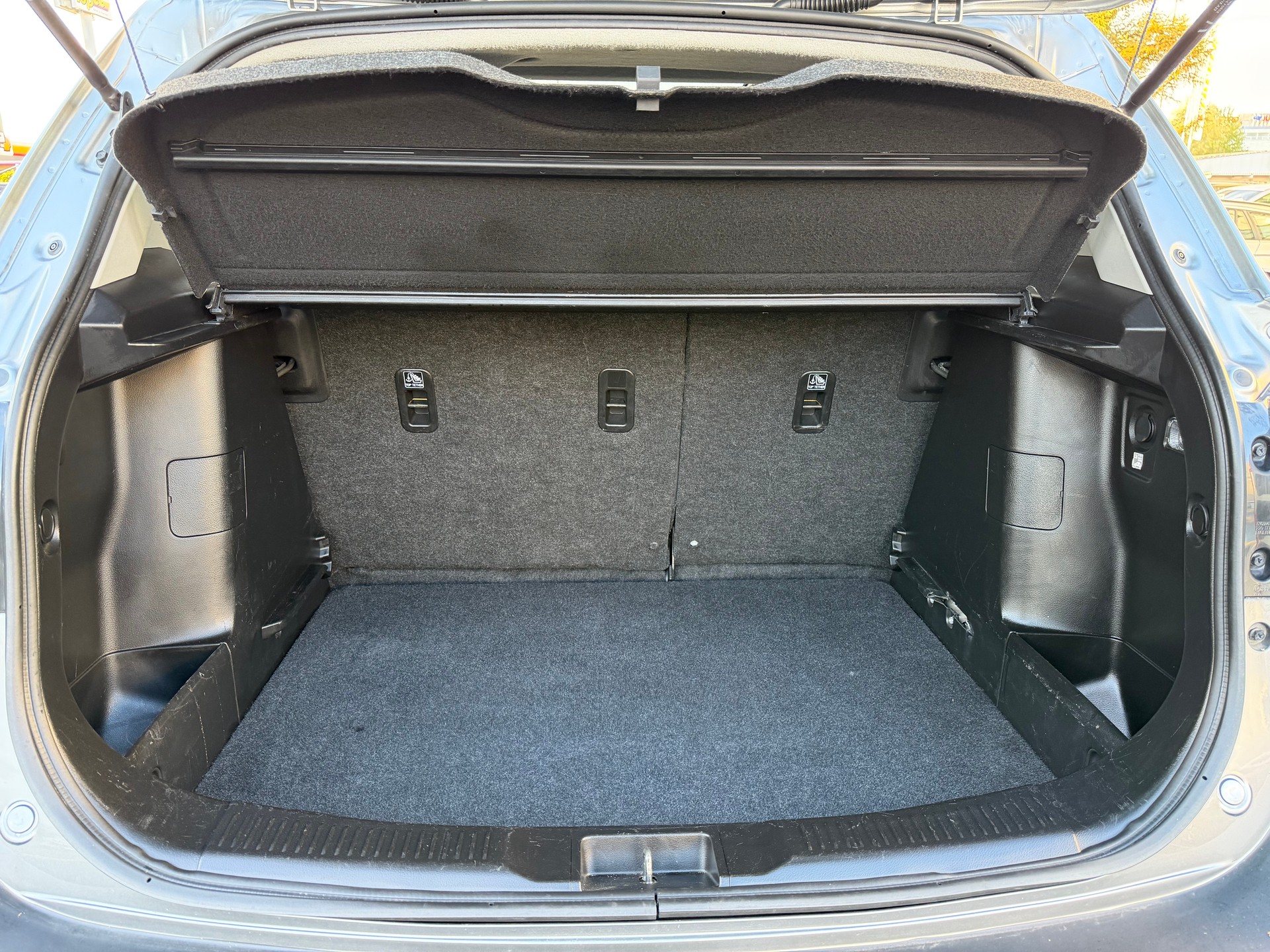 SUZUKI SX4 S-Cross 1.6 TD PizSulai 4WD TCSS-image-14