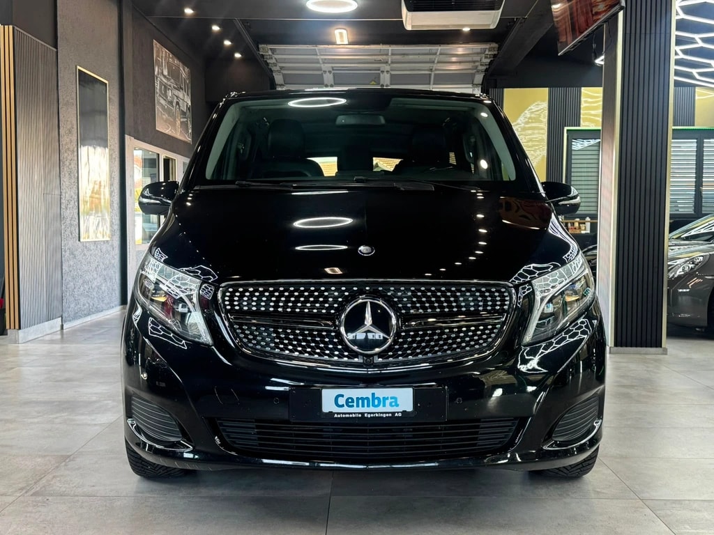 MERCEDES-BENZ V 220 d lang 7G-Tronic-showroom-element-1