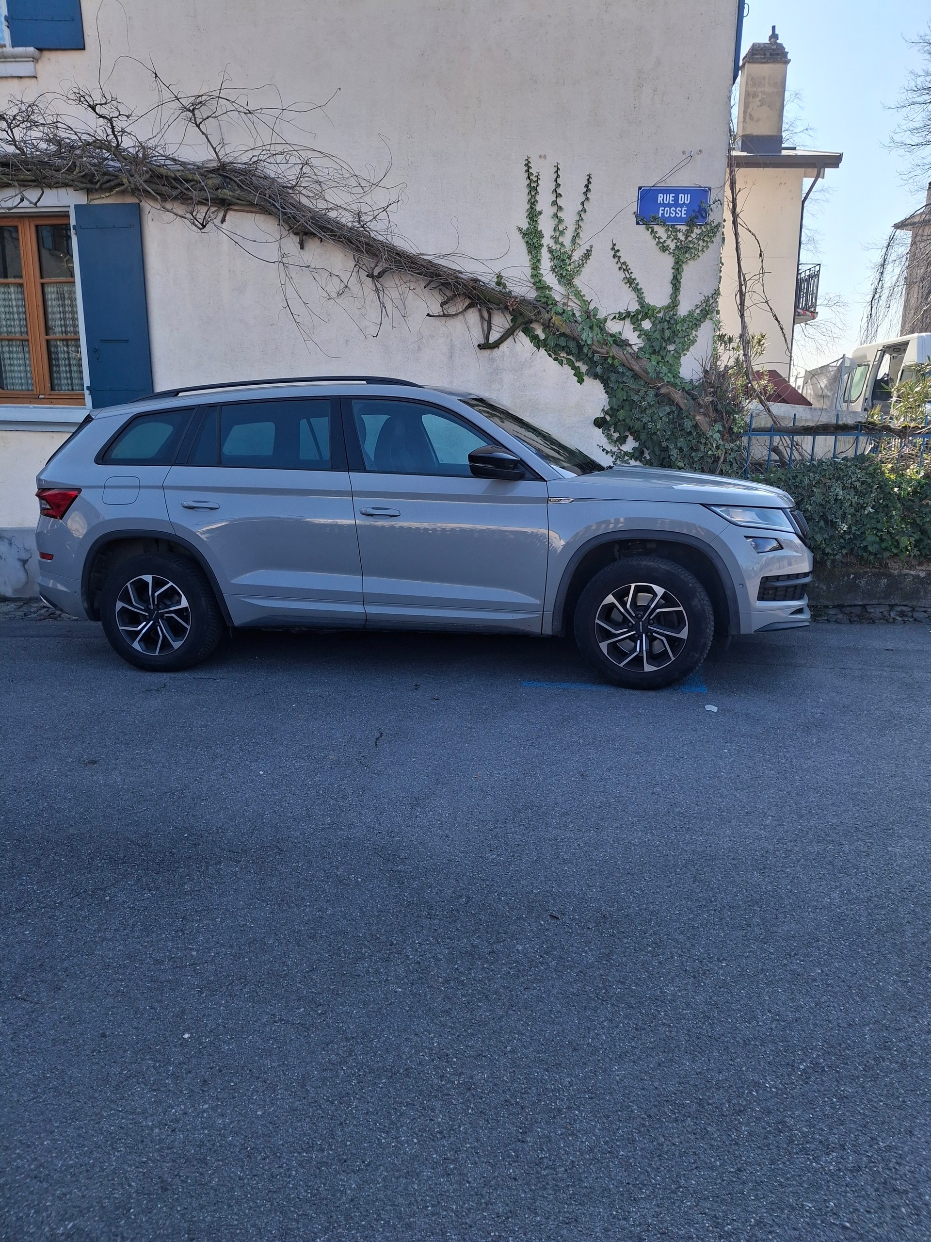SKODA 2.0 TSI Sportline DSG-image-0