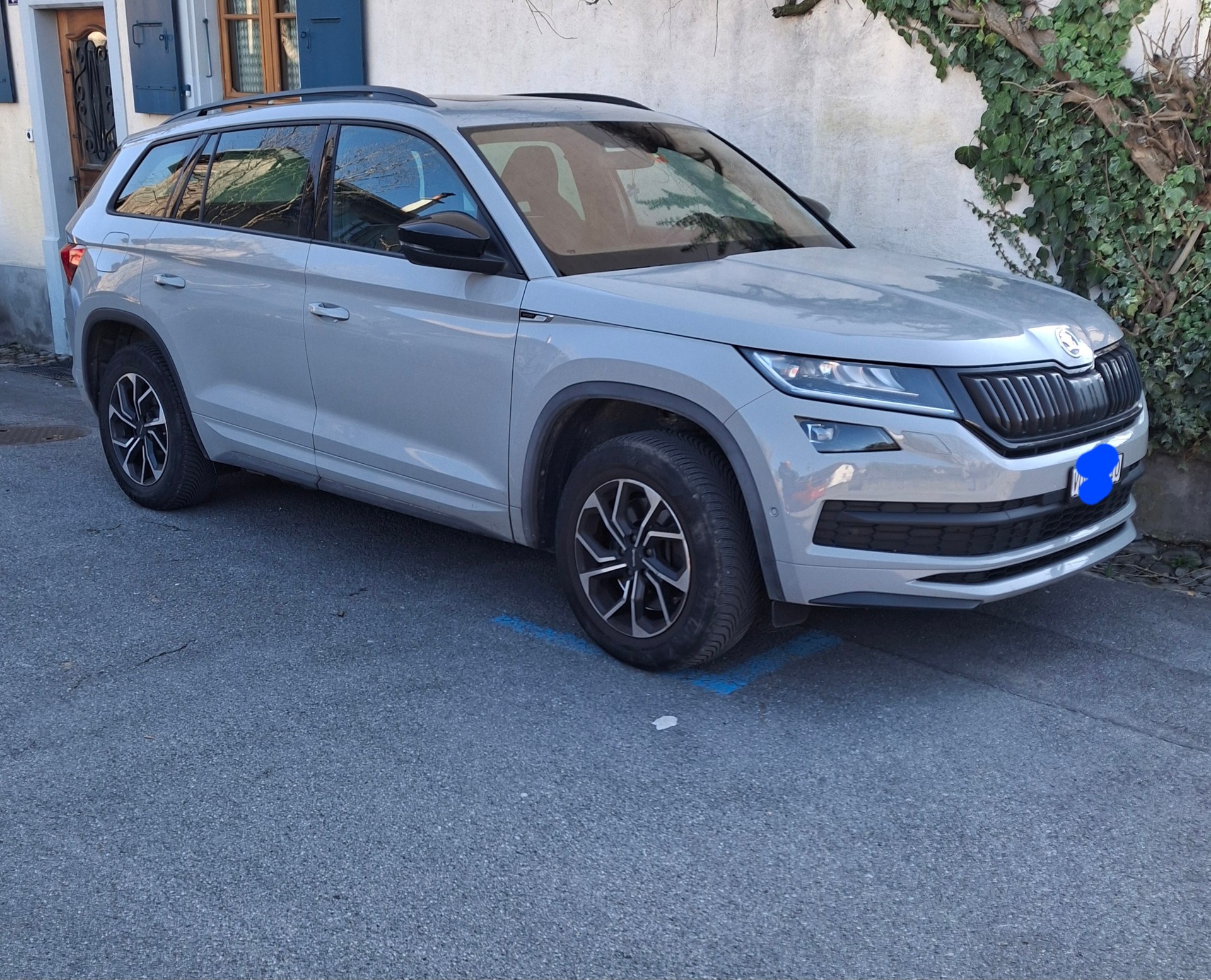 SKODA 2.0 TSI Sportline DSG-image-1