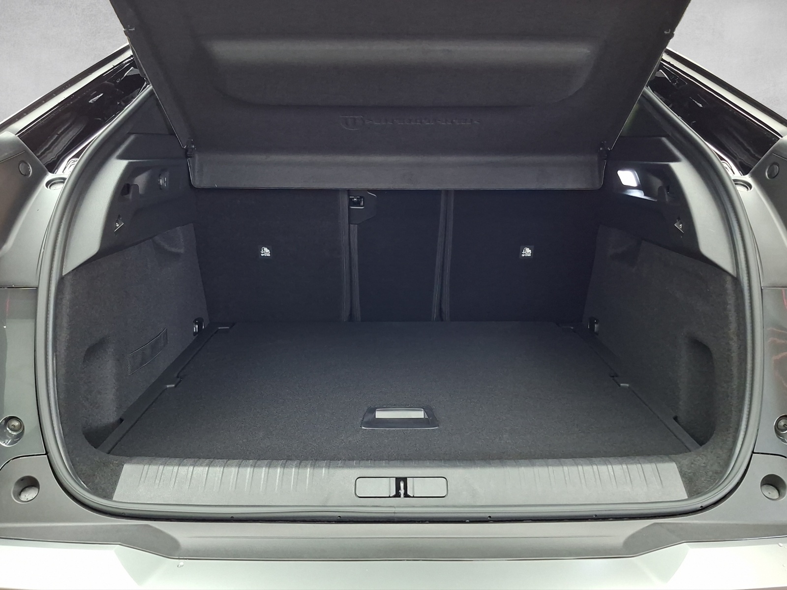 PEUGEOT 3008 1.6 PHEV 225 GT Exclusive-image-14