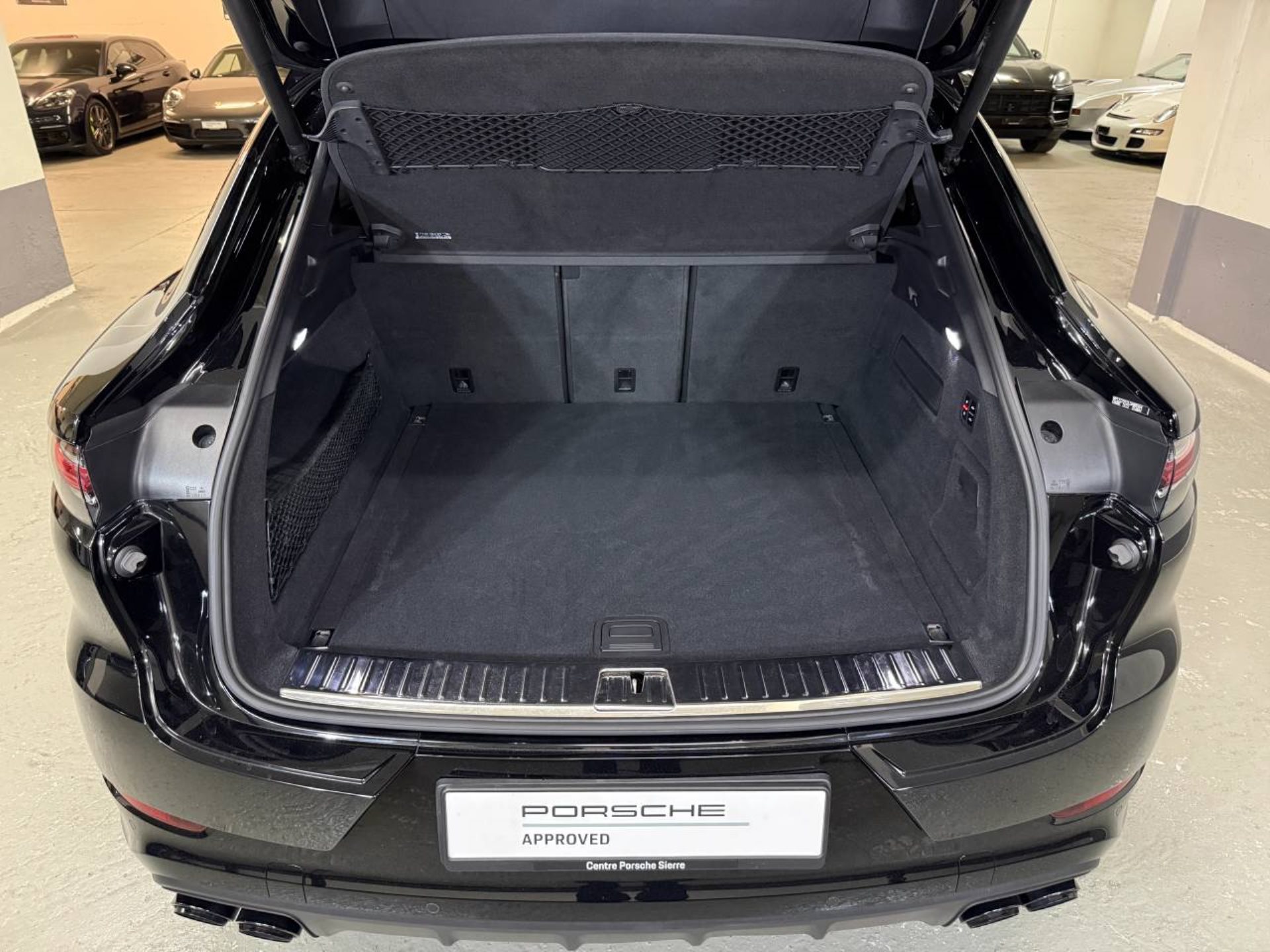 PORSCHE Cayenne Turbo Coupe-image-19