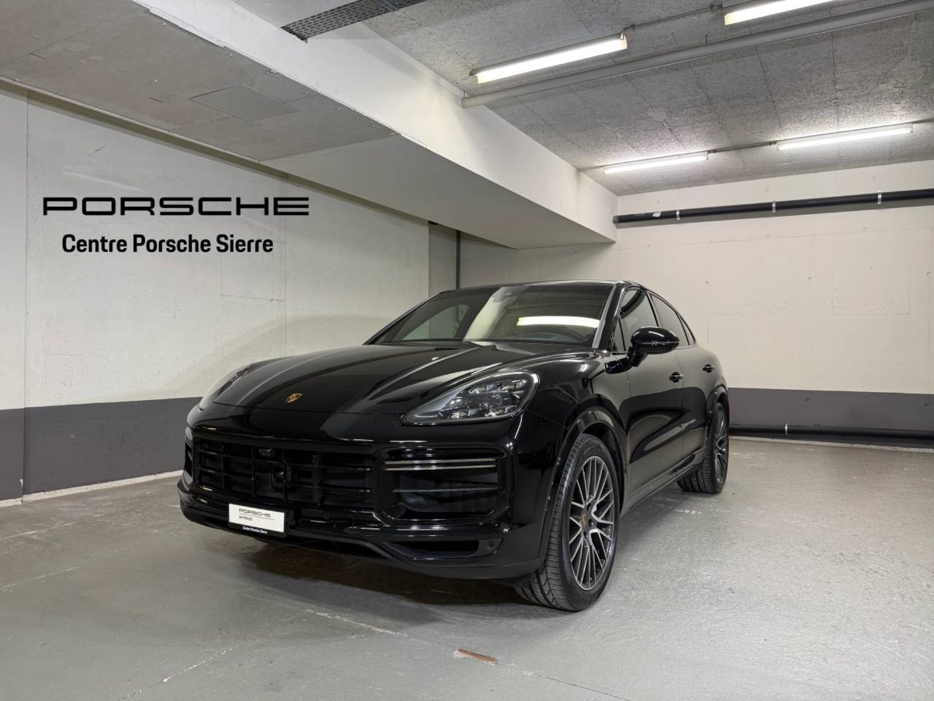 PORSCHE Cayenne Turbo Coupe-image-0