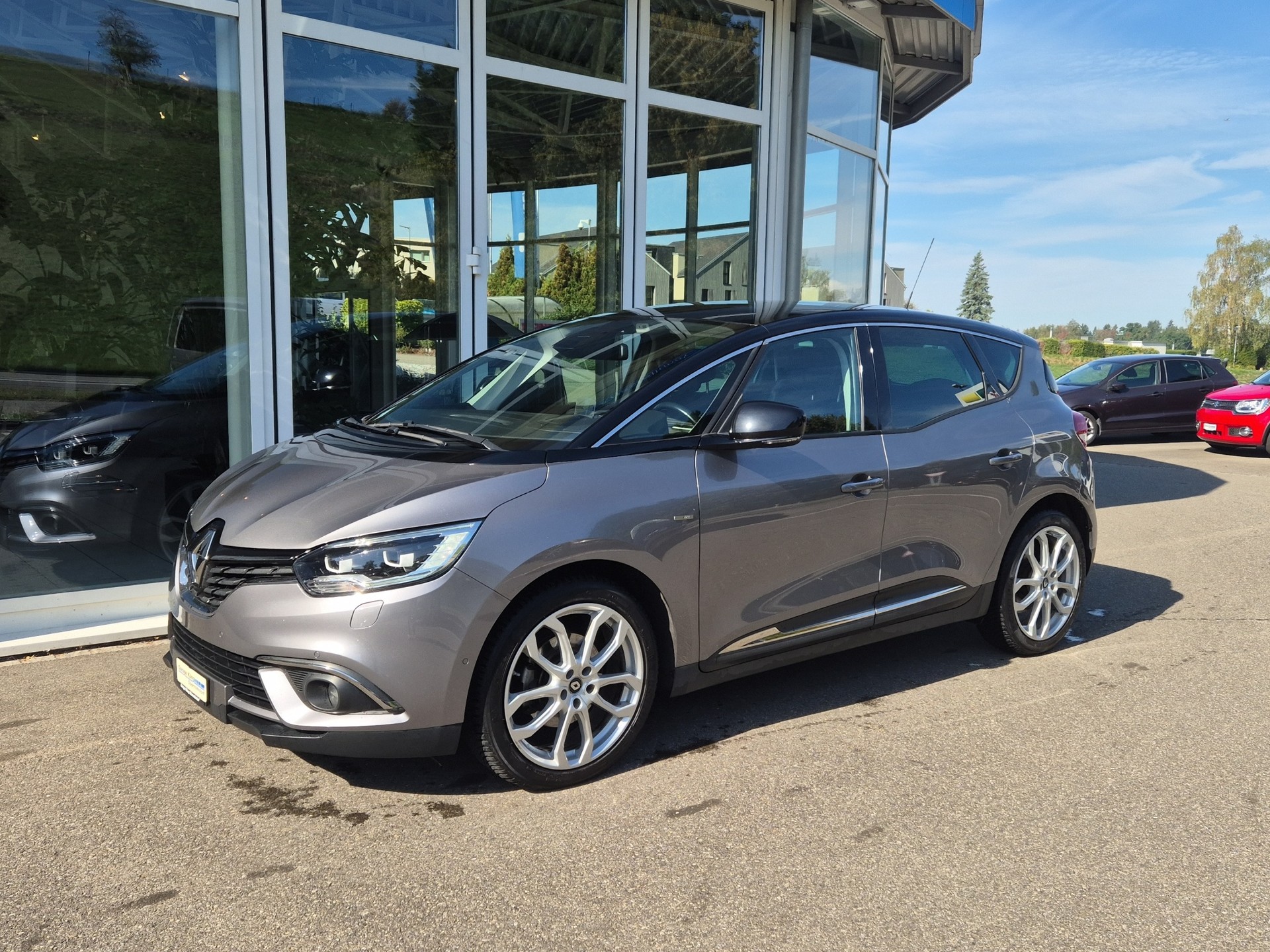 RENAULT Scénic 1.6 dCi Bose EDC-image-0