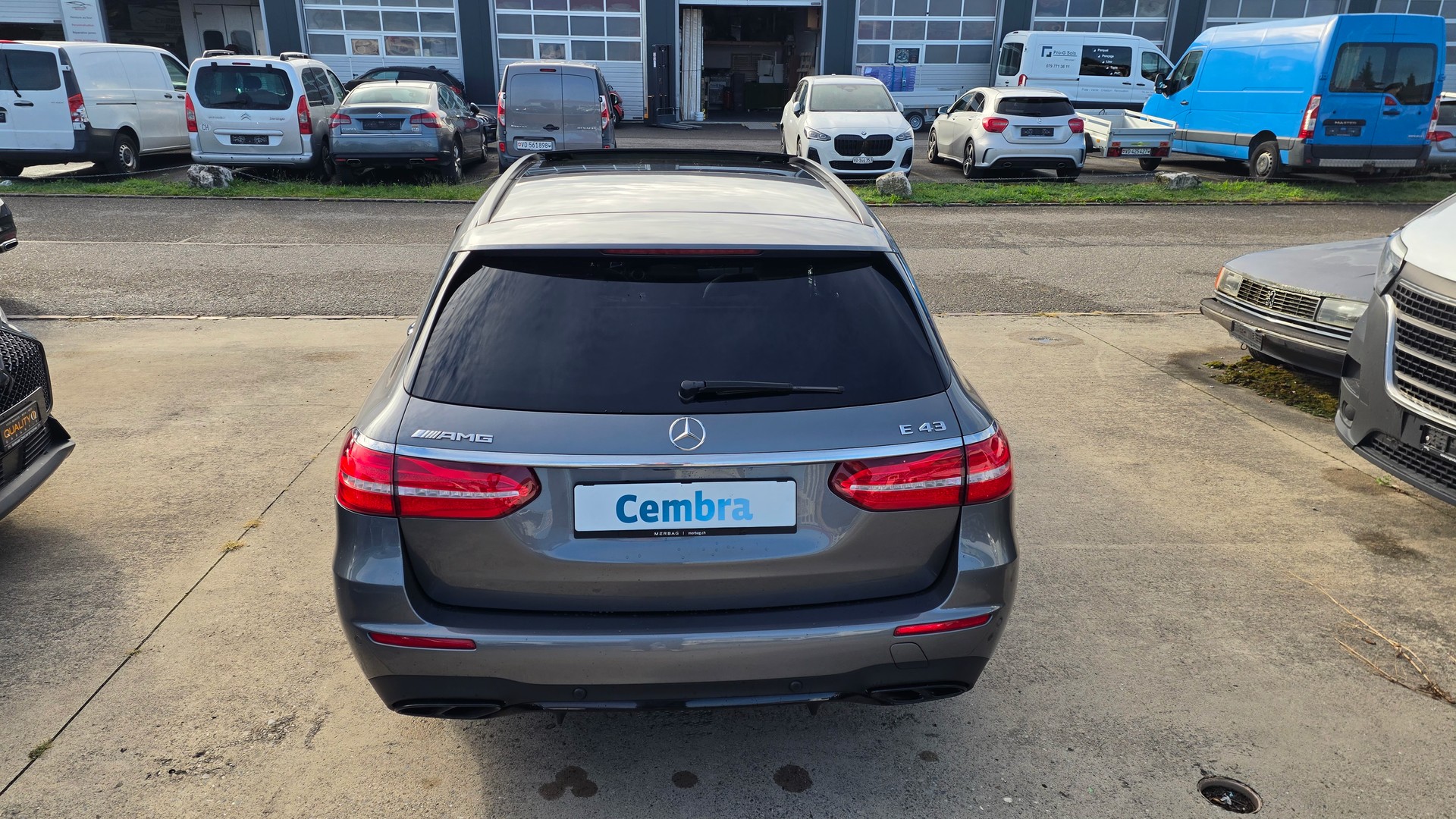 MERCEDES-BENZ E 43 AMG 4 Matic 9G-Tronic-image-2