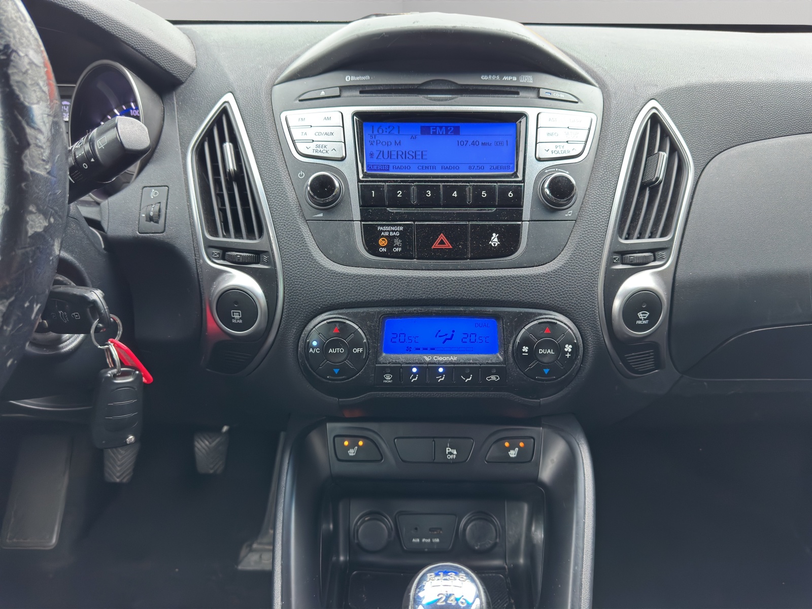 HYUNDAI iX 35 2.0 CRDi Style 4WD-image-13