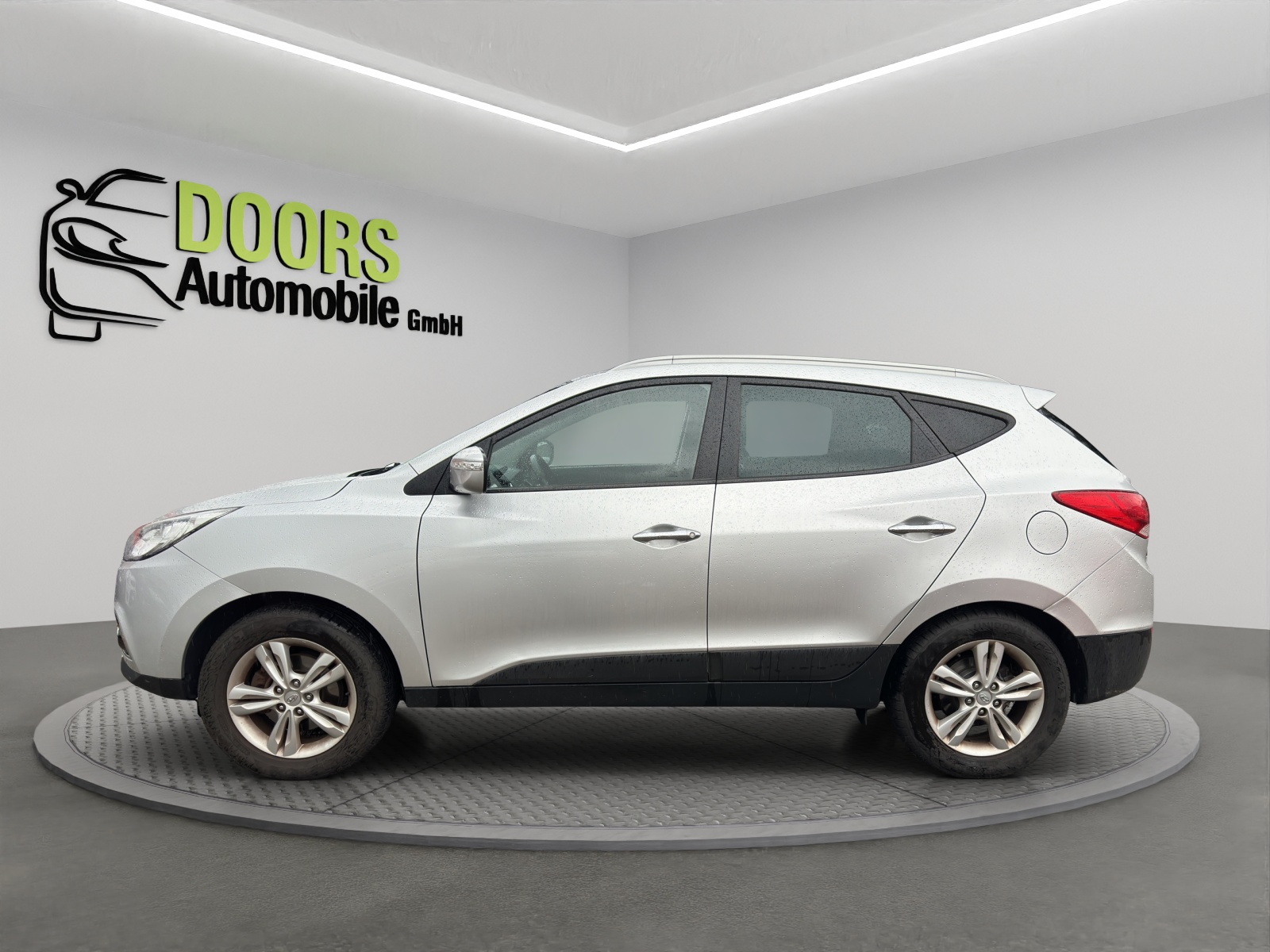 HYUNDAI iX 35 2.0 CRDi Style 4WD-image-3