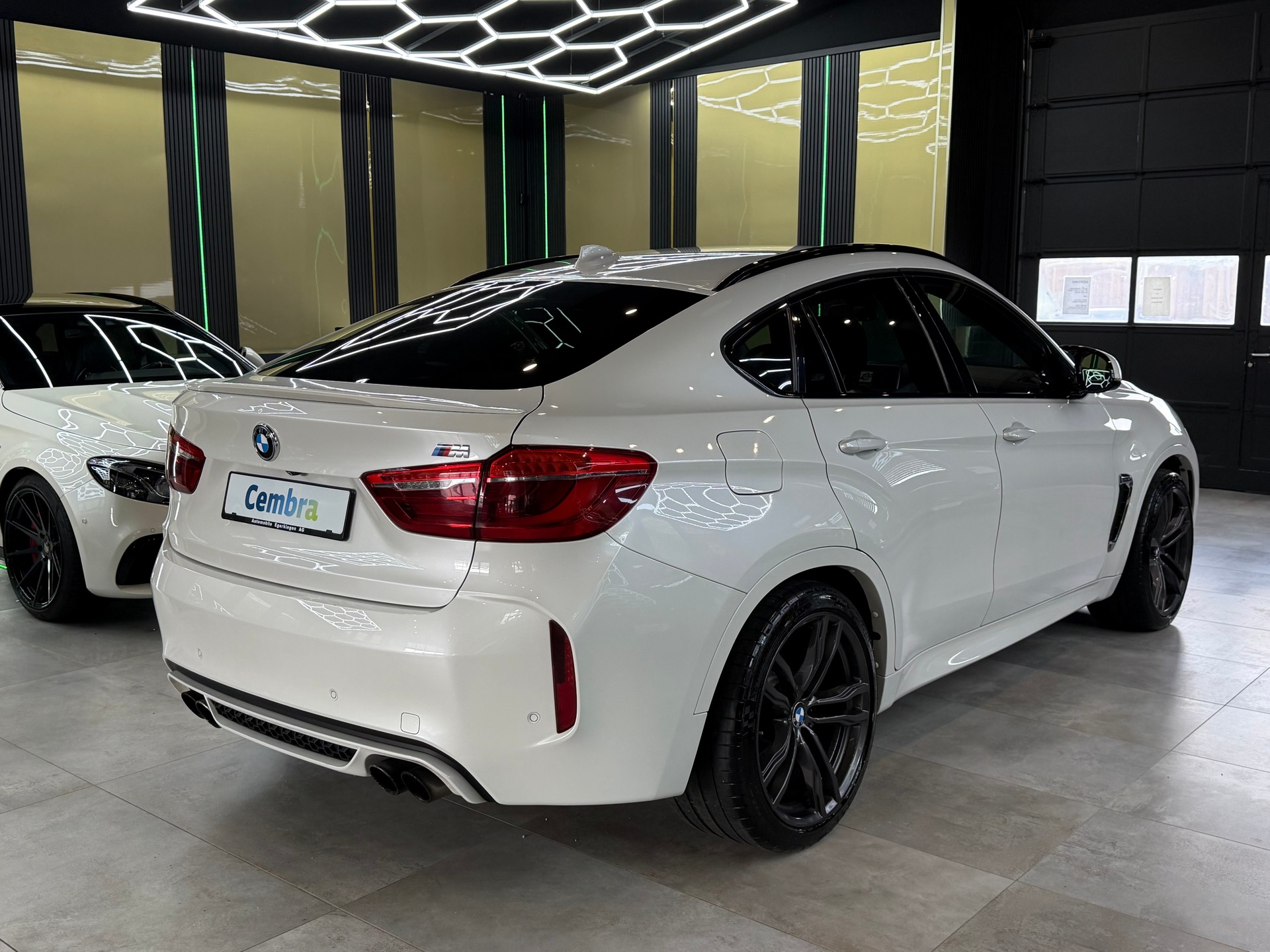 BMW X6M Steptronic-image-4