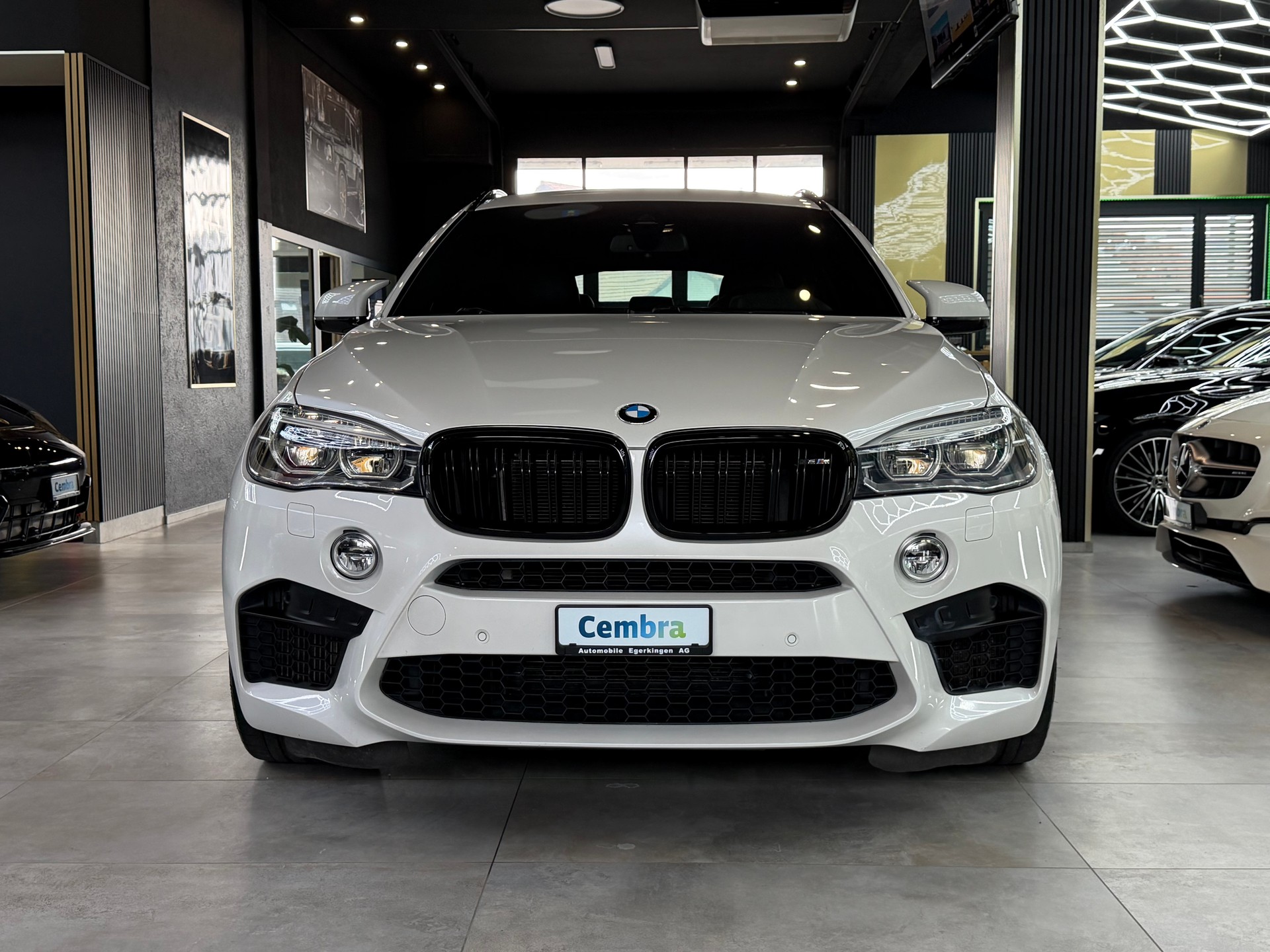 BMW X6M Steptronic-image-1
