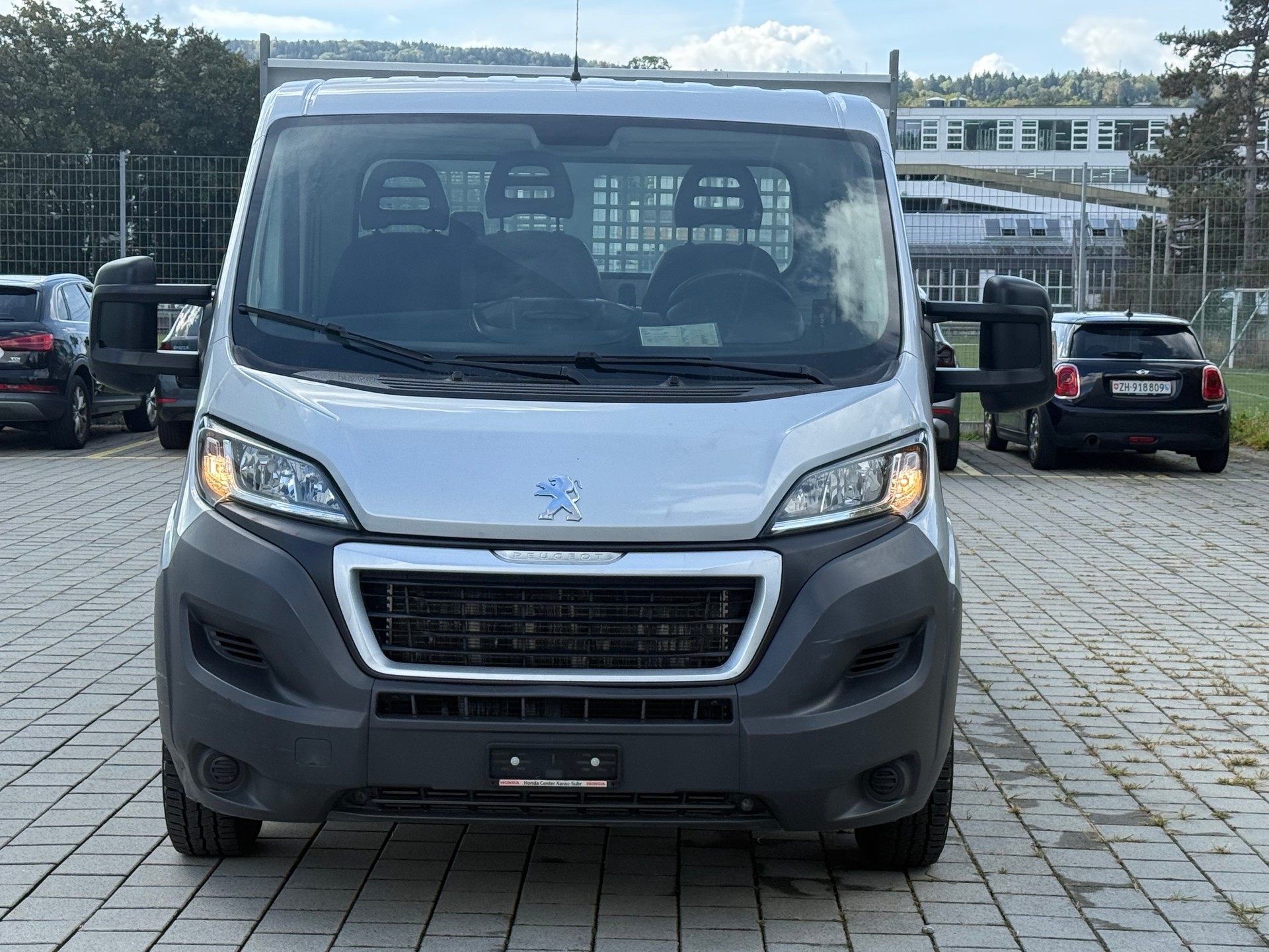 PEUGEOT Boxer 2.0 HDI 335 Active L1-image-1