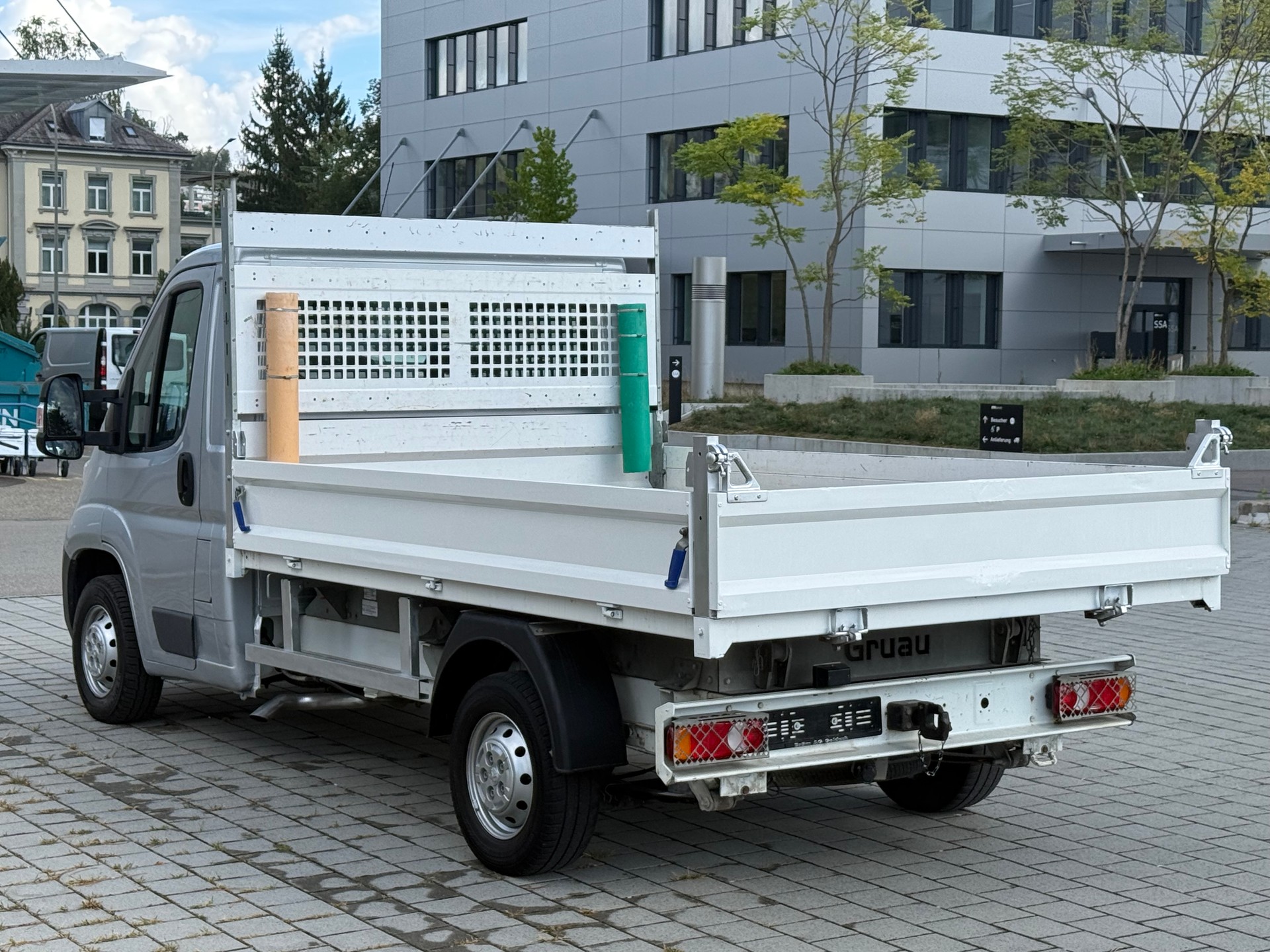 PEUGEOT Boxer 2.0 HDI 335 Active L1-image-5
