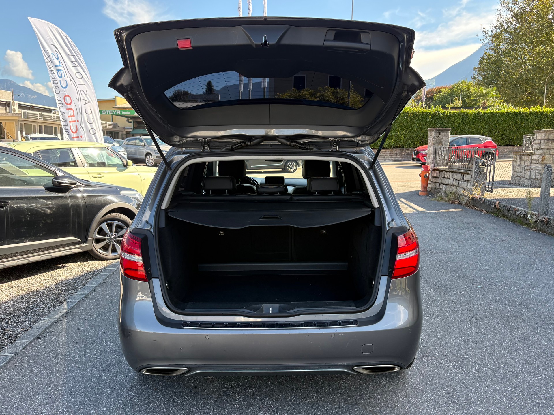 MERCEDES-BENZ B 180 Urban 7G-DCT-image-14