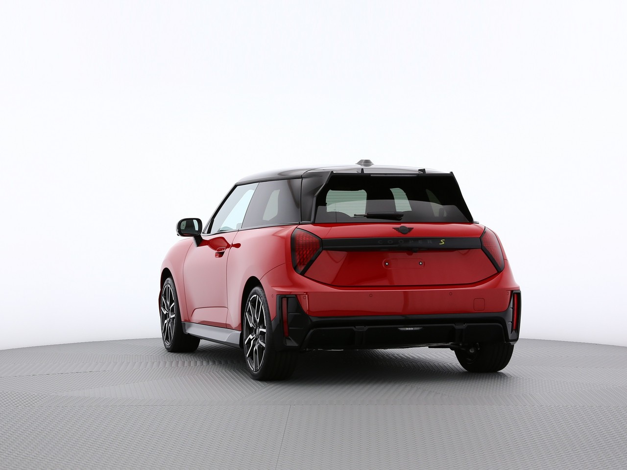 MINI Cooper SE-image-10