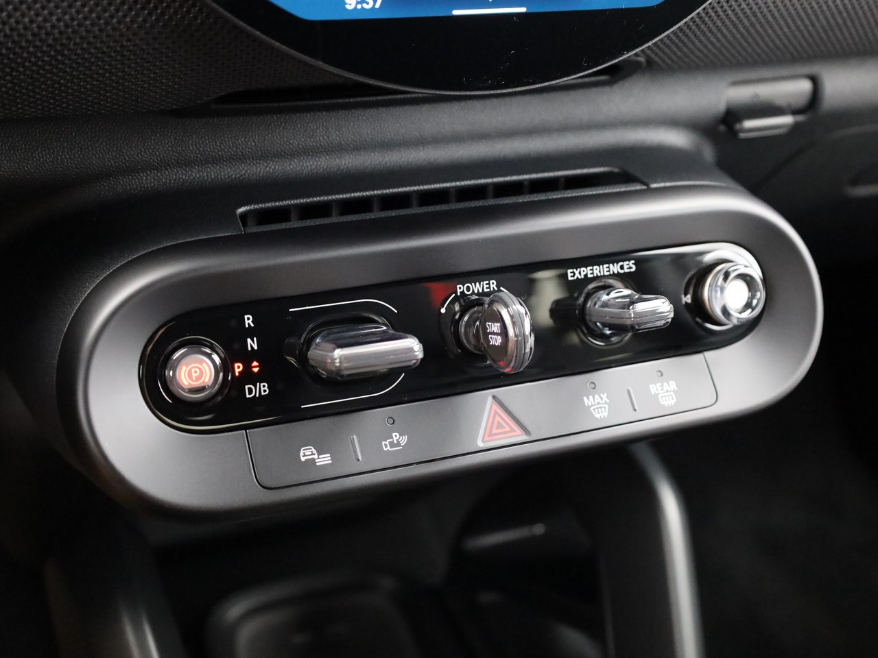 MINI Cooper SE-image-37