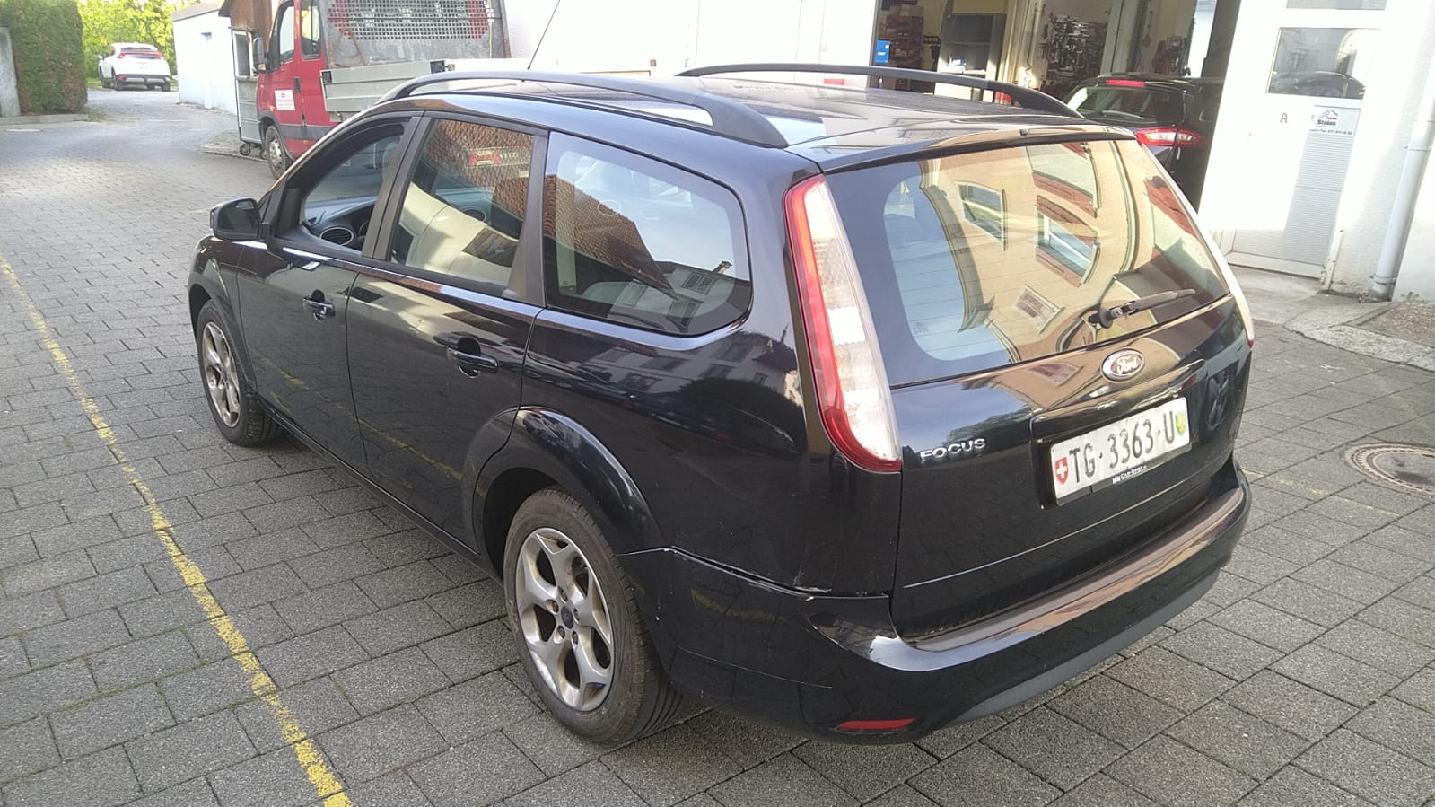 FORD Focus 1.6i VCT Carving-image-5