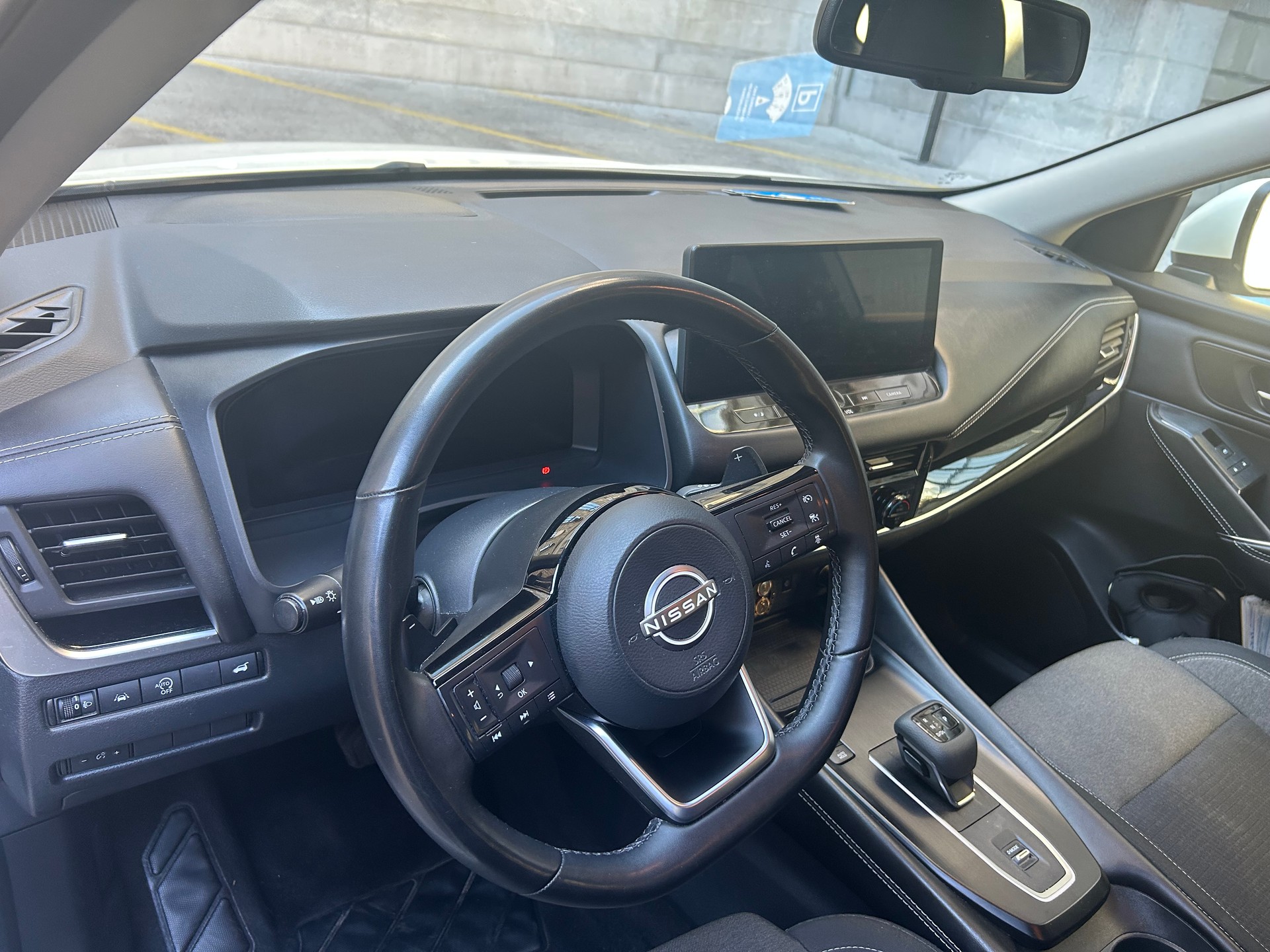 NISSAN 1.3 DIG-T 158 N-Connecta-image-1