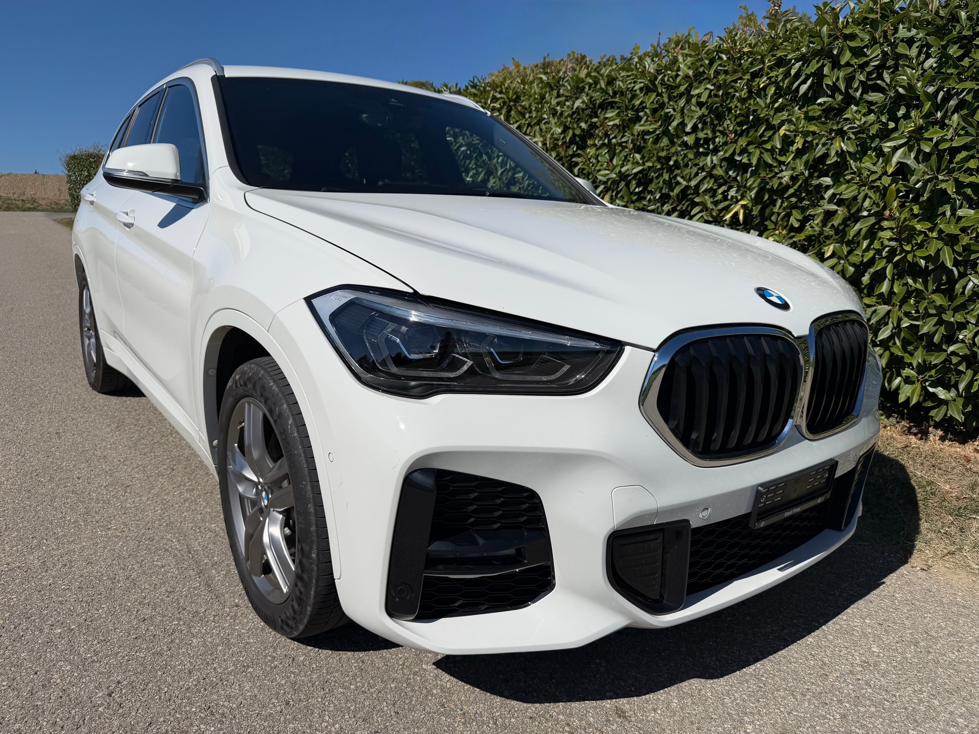 BMW X1 xDrive 25e M Sport Steptronic-image-0