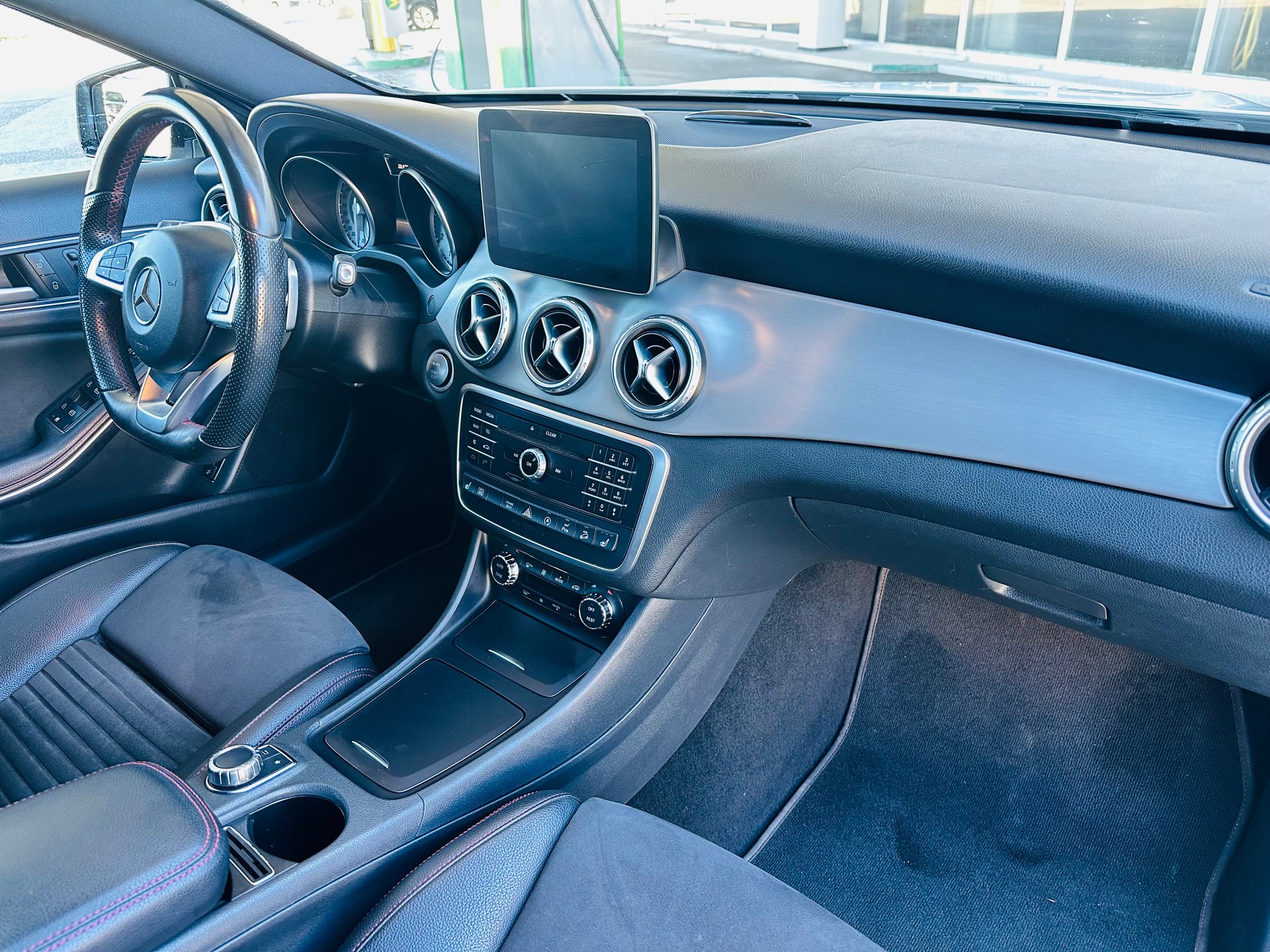 MERCEDES-BENZ 250-image-10