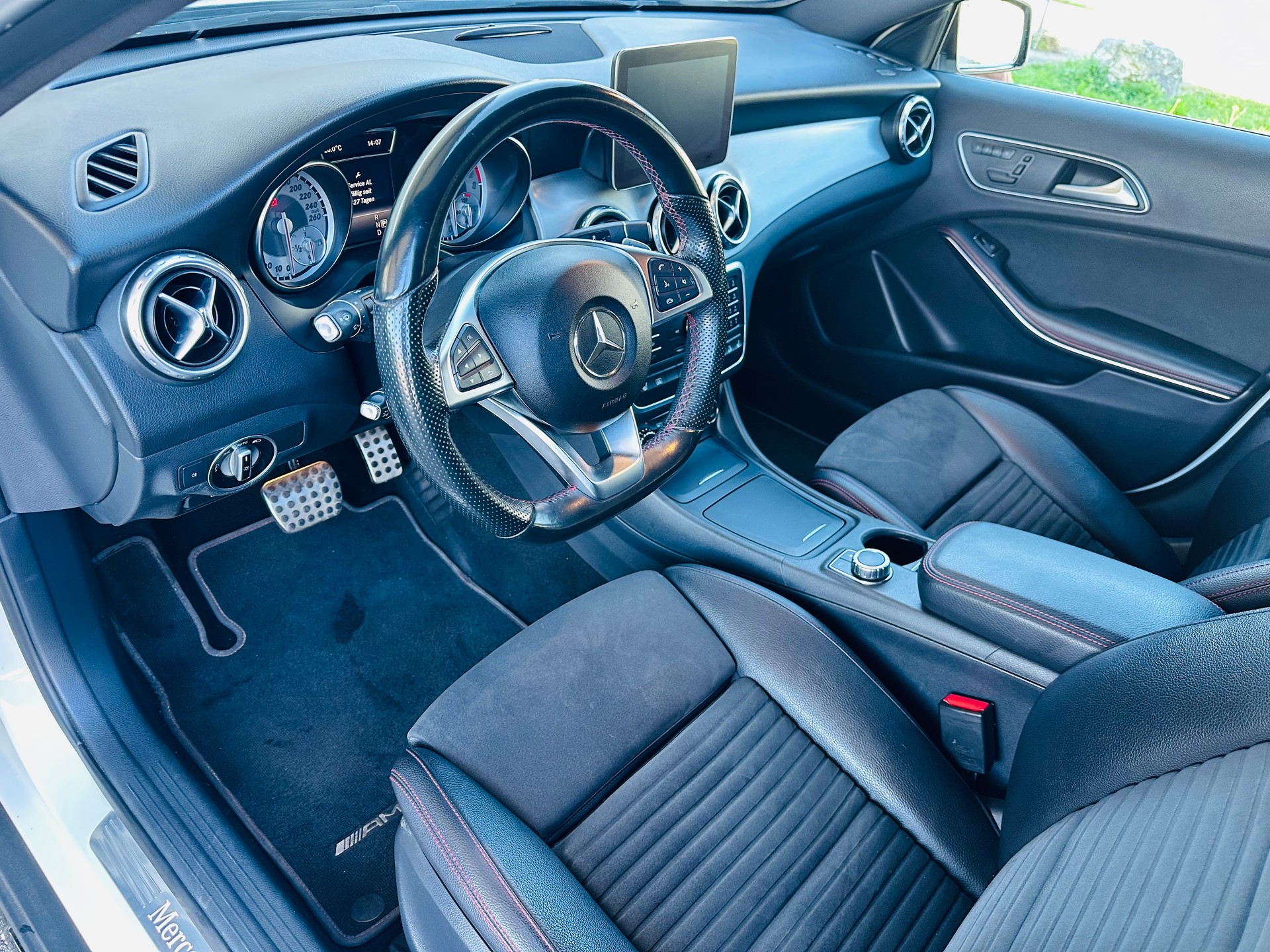 MERCEDES-BENZ 250-image-6