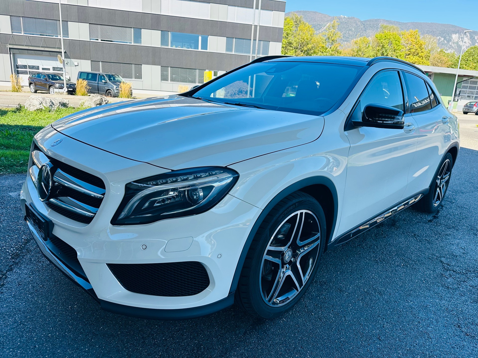 MERCEDES-BENZ 250-image-2