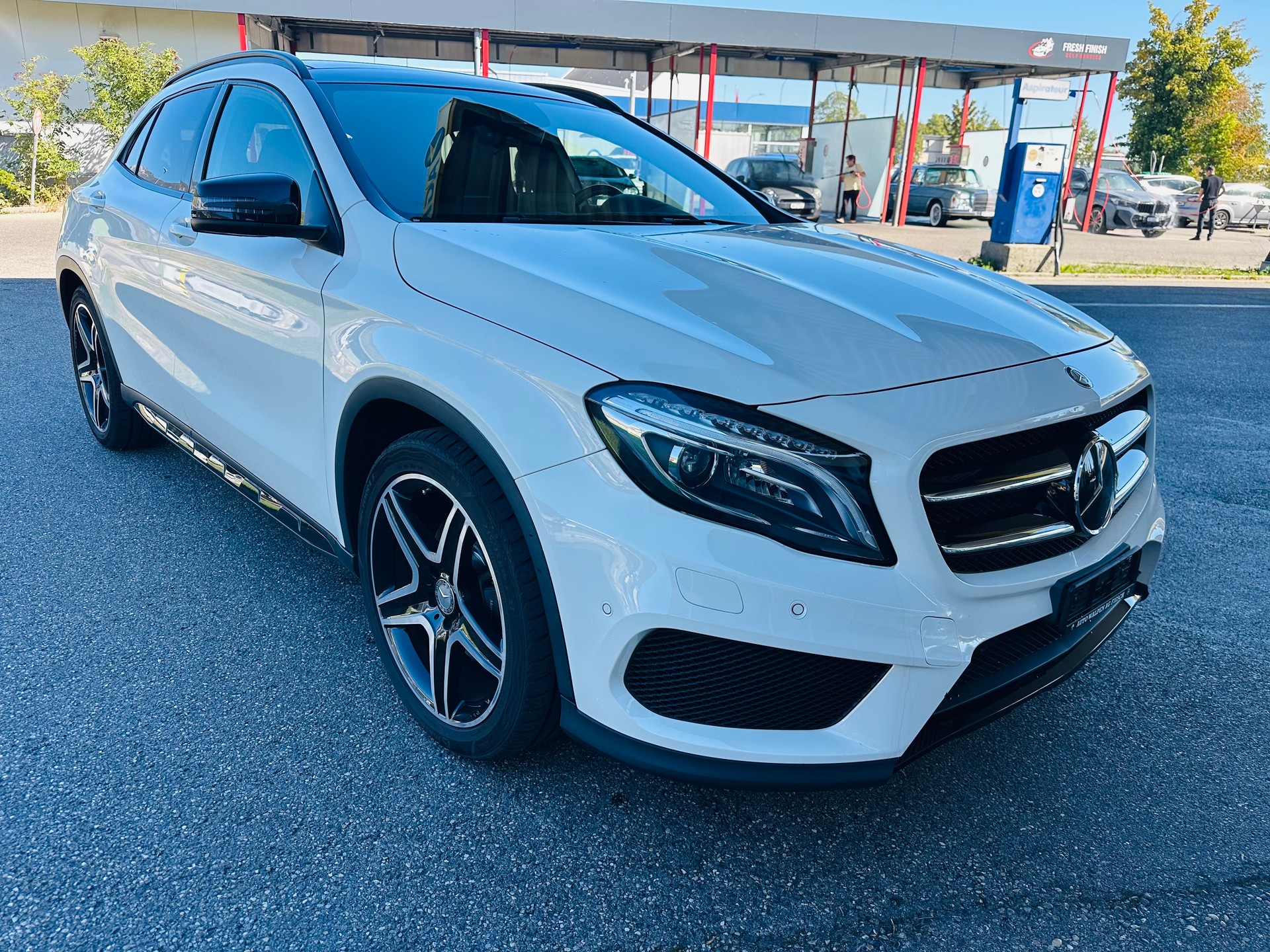 MERCEDES-BENZ 250-image-1