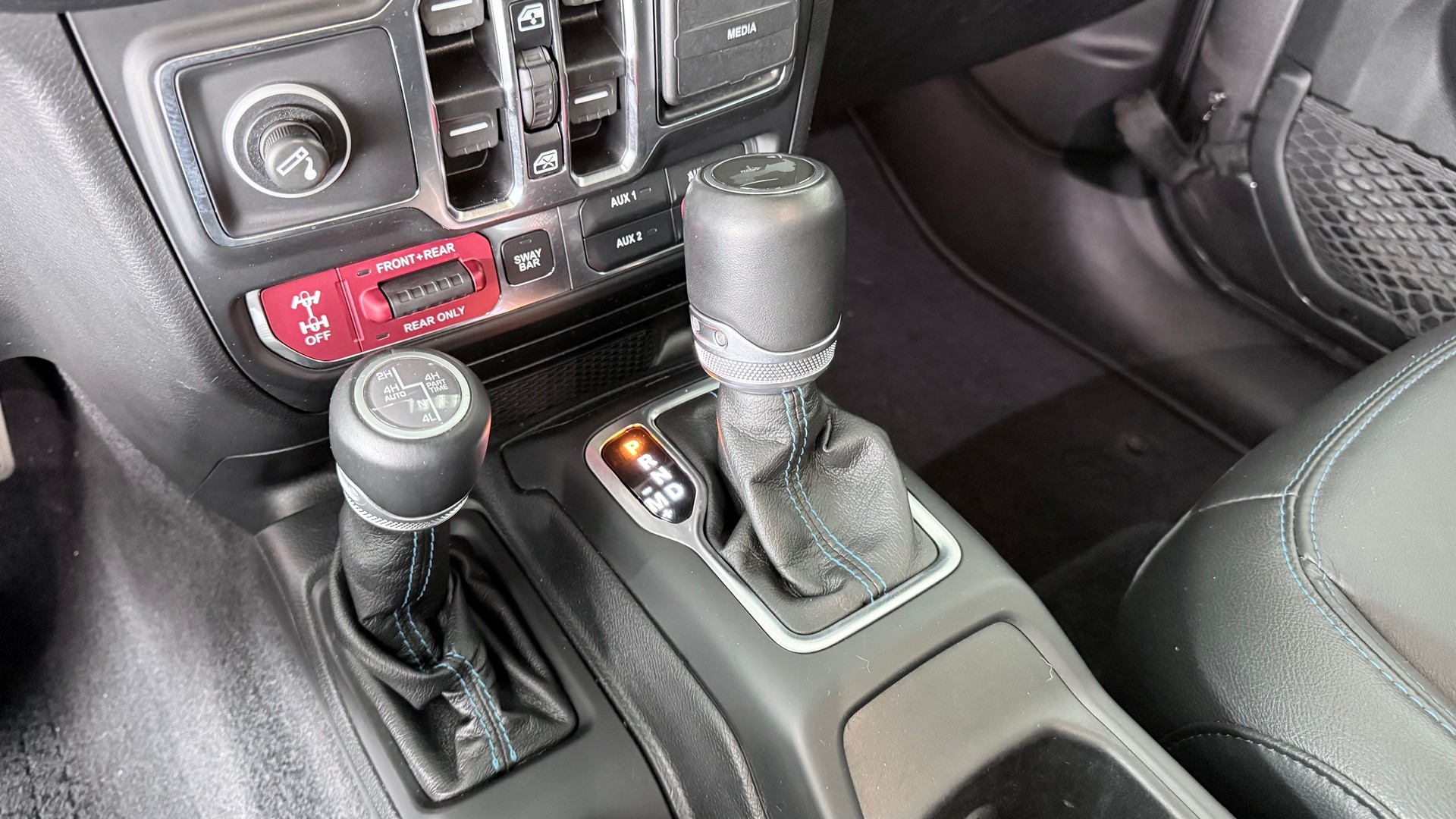JEEP Wrangler 2.0 Turbo Rubicon Unlimited 4xe-image-12