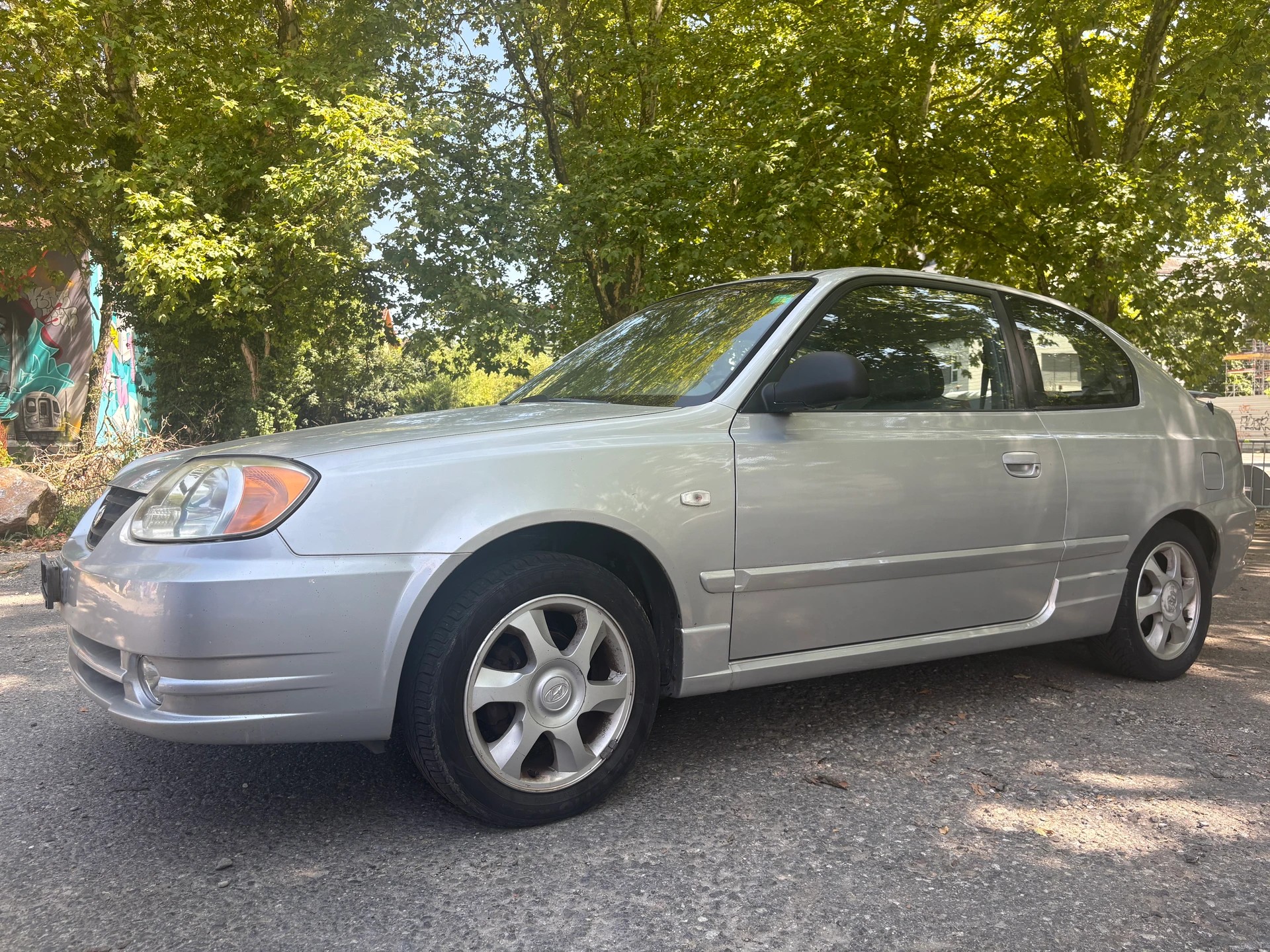 HYUNDAI Accent 1.6 Fun-image-2