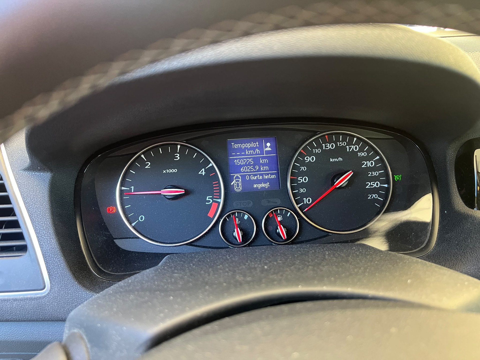 RENAULT Laguna Grandtour 2.0 dCi Bose-image-14